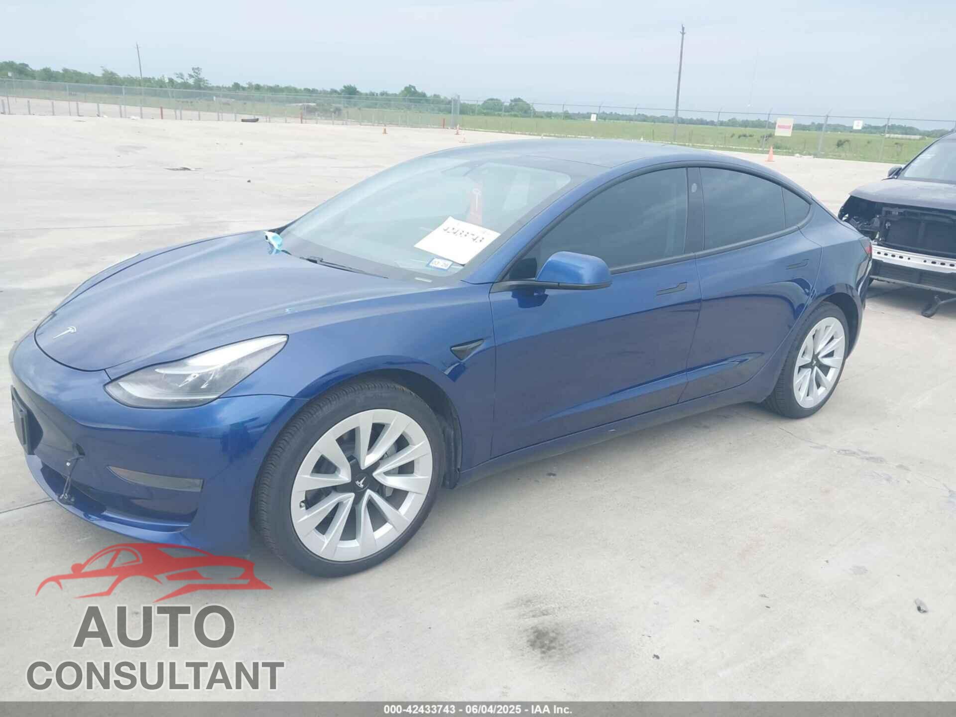 TESLA MODEL 3 2021 - 5YJ3E1EA5MF920719