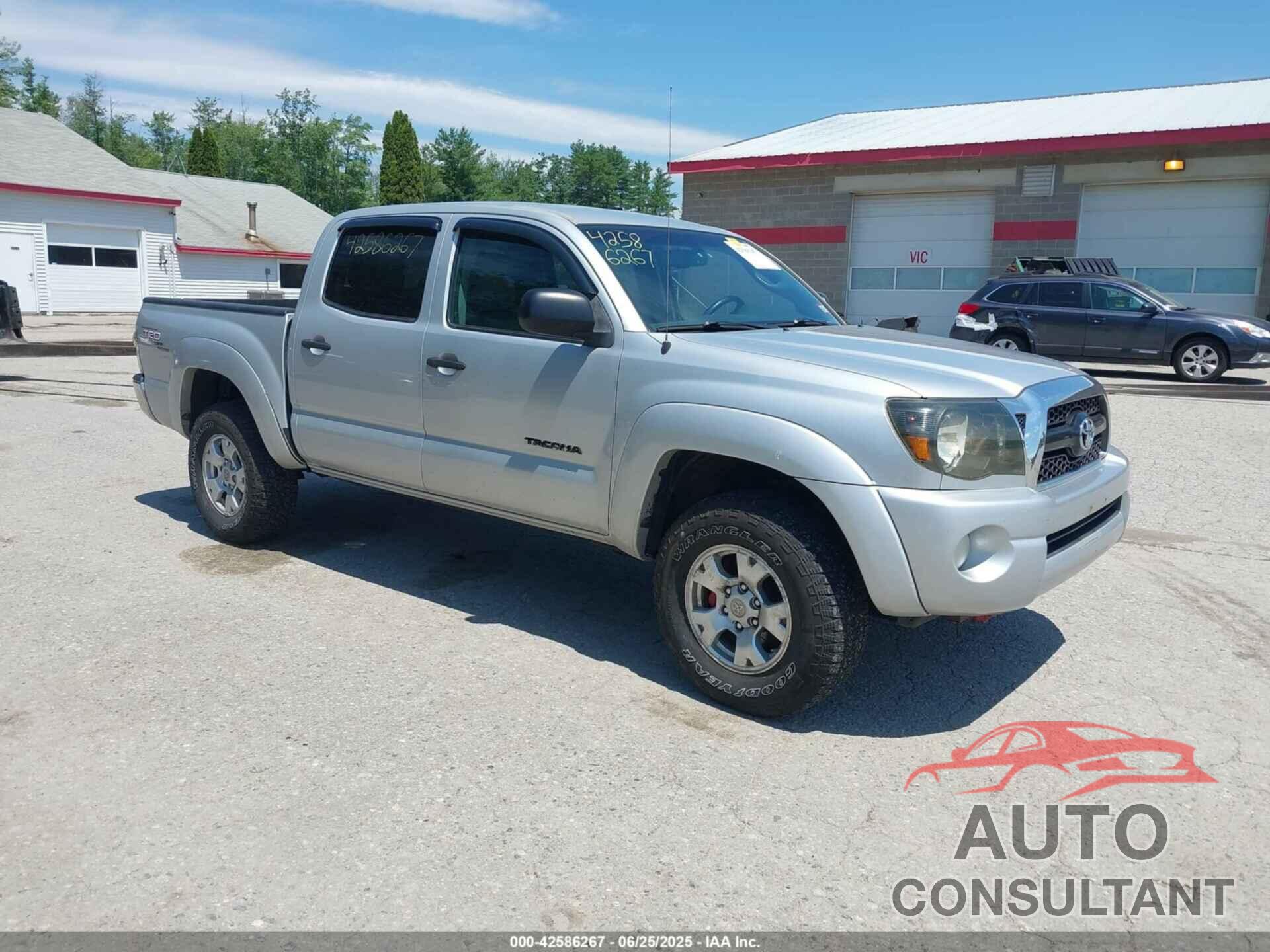TOYOTA TACOMA 2011 - 3TMLU4ENXBM068545
