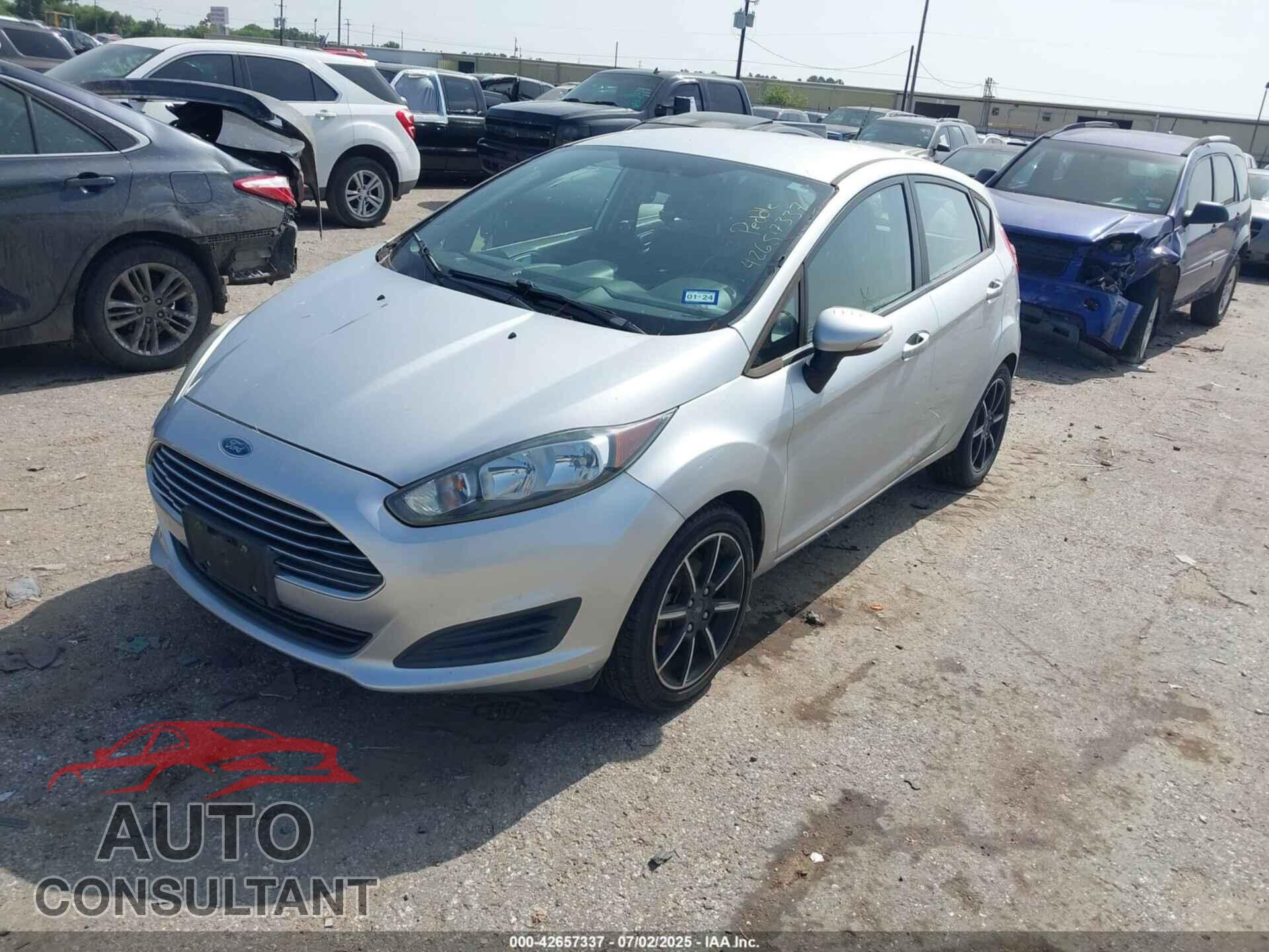 FORD FIESTA 2015 - 3FADP4EJ7FM117933