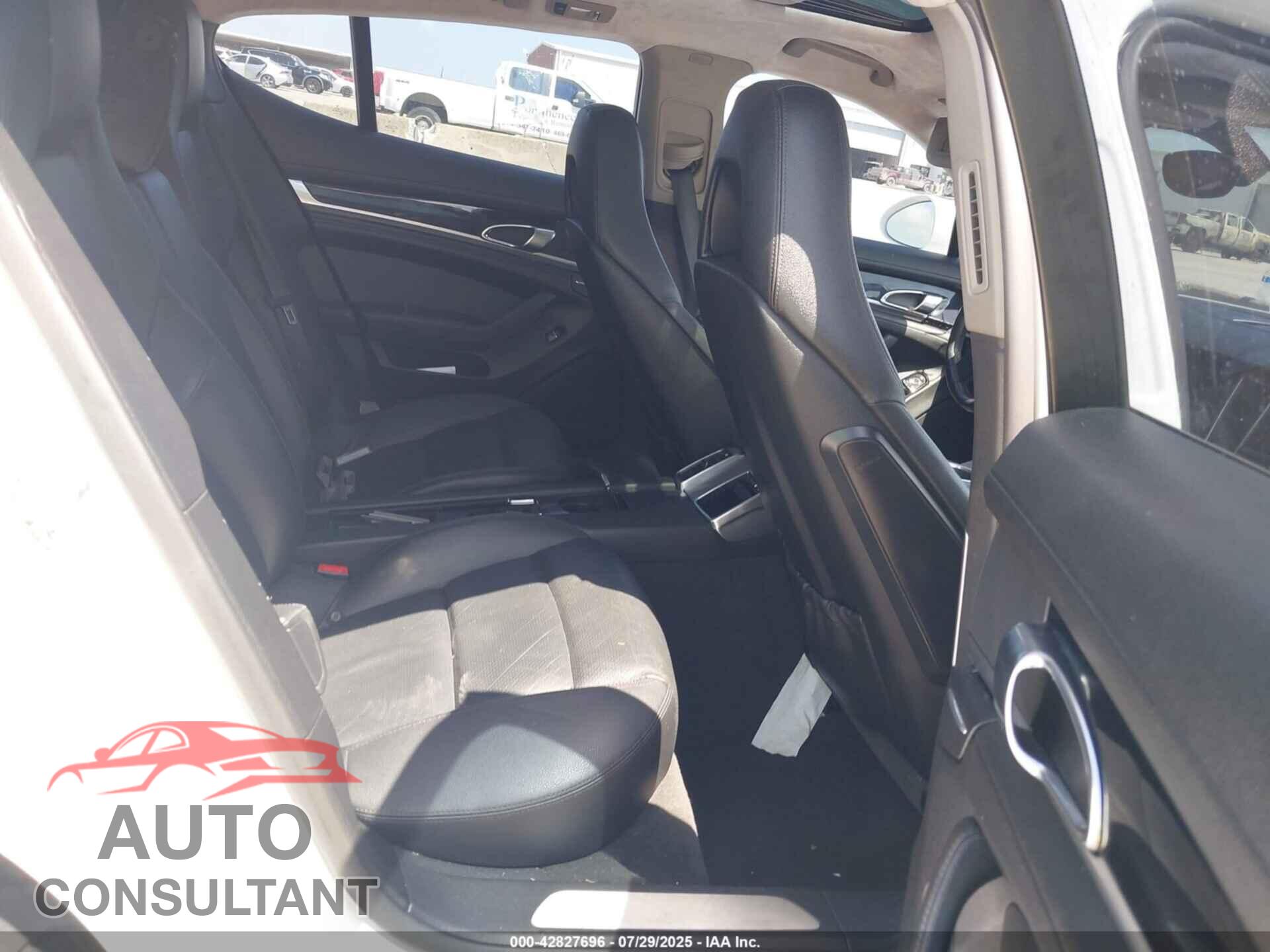 PORSCHE PANAMERA 2011 - WP0AA2A7XBL012828