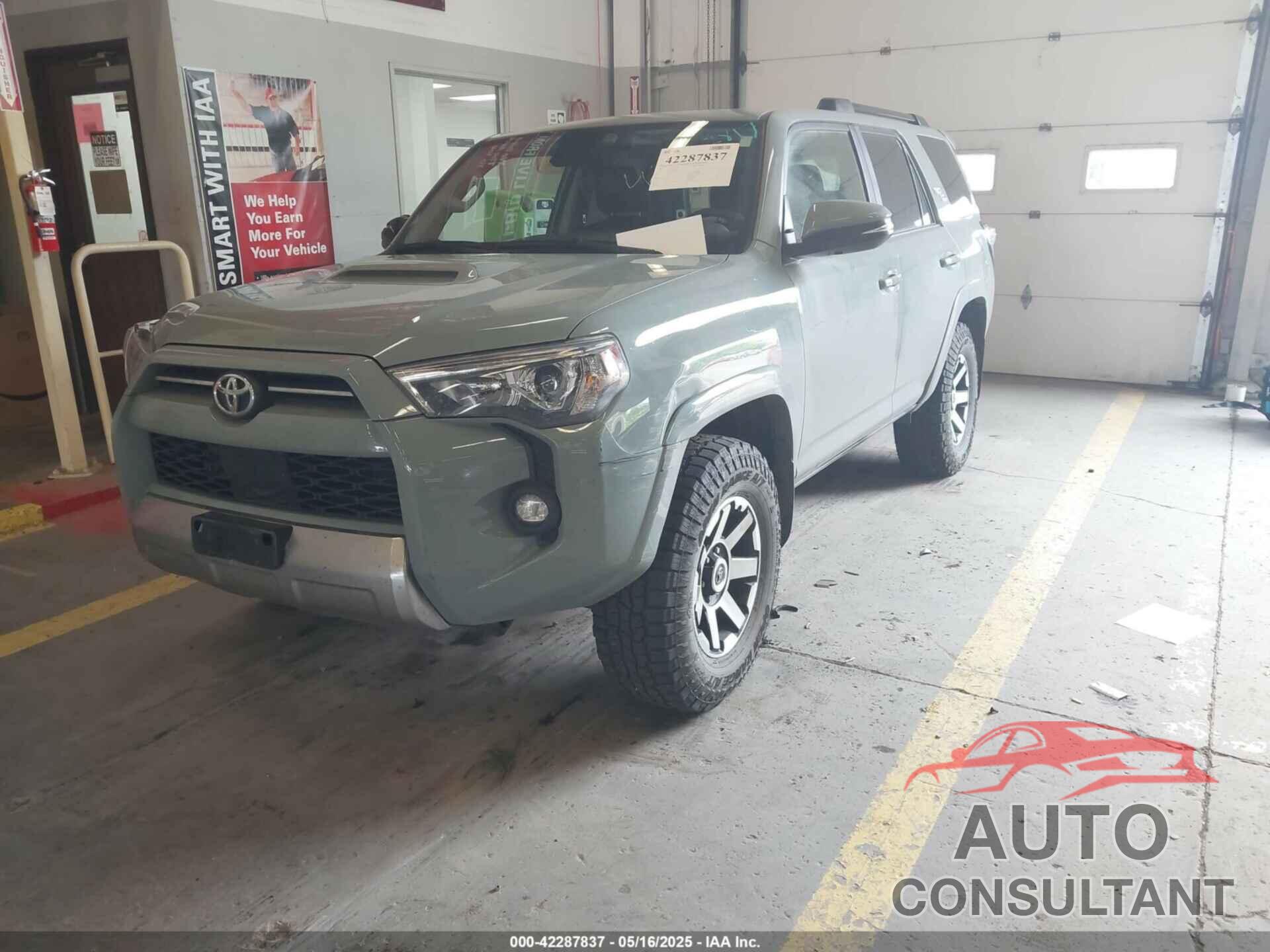 TOYOTA 4RUNNER 2023 - JTERU5JR5P6200817