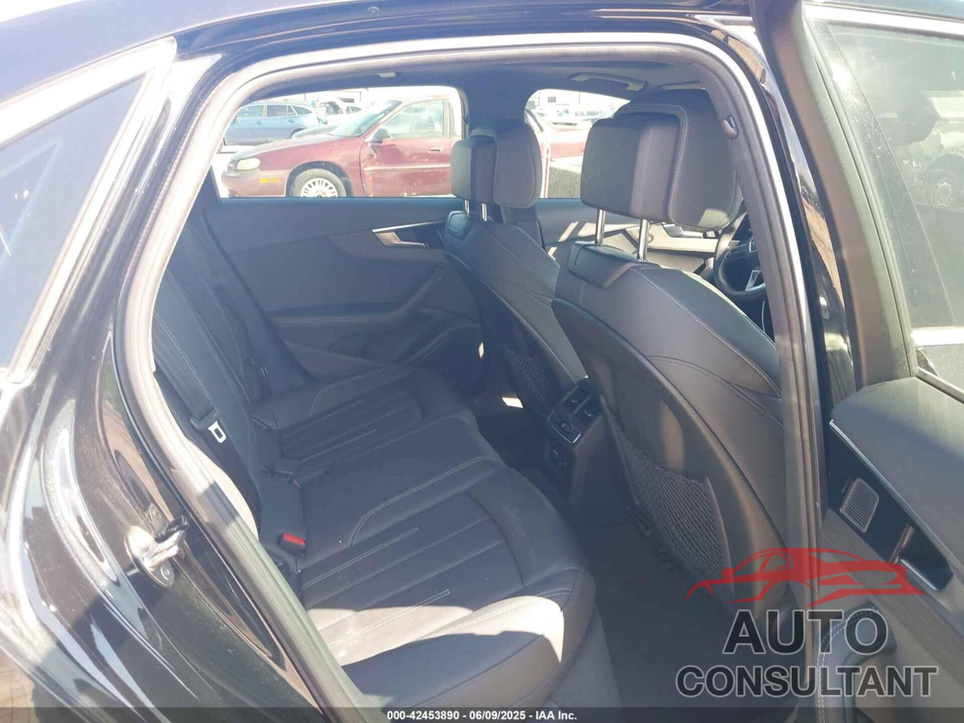 AUDI A4 2023 - WAUEAAF41PN024014