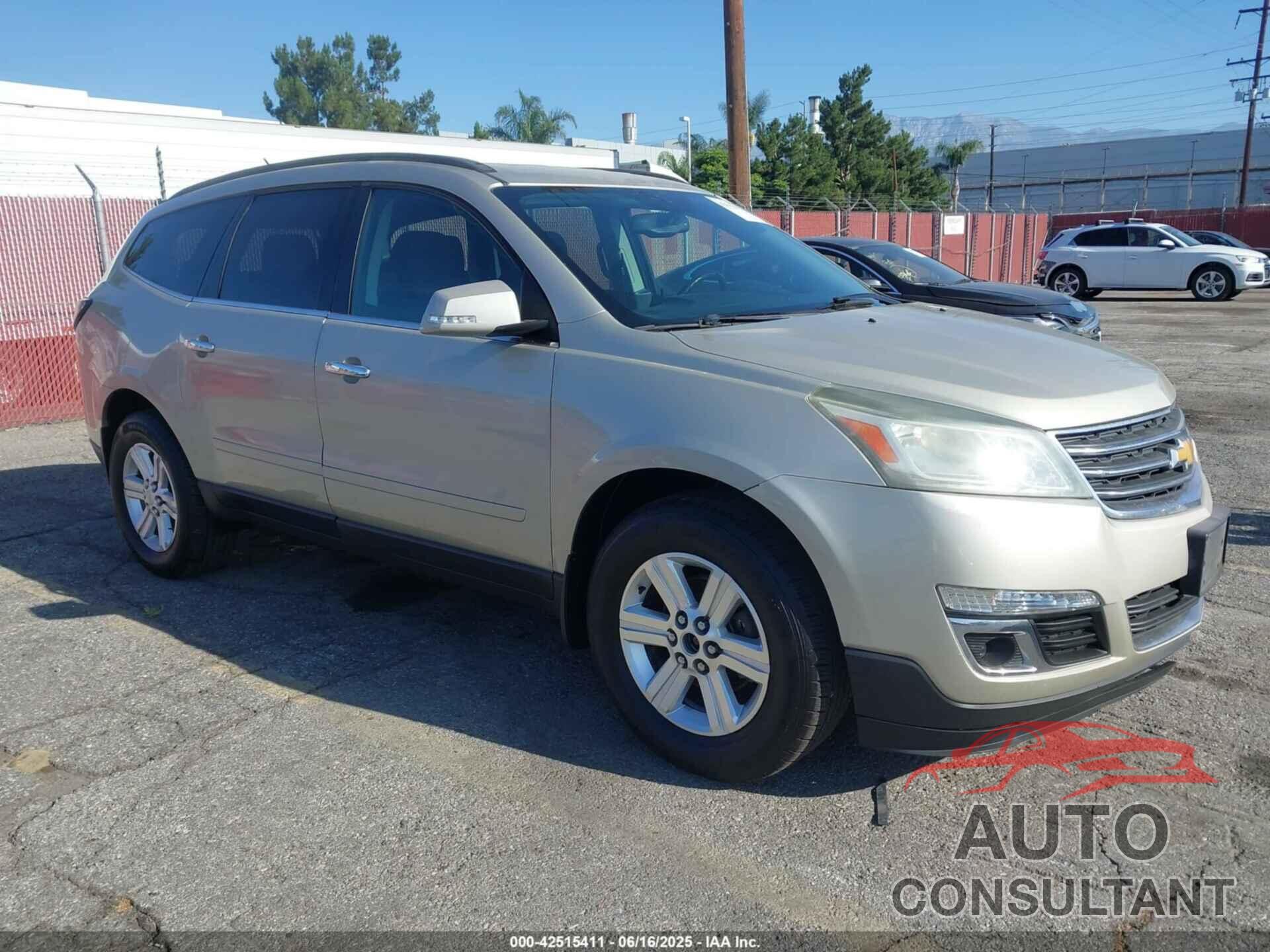 CHEVROLET TRAVERSE 2014 - 1GNKRHKD3EJ109929