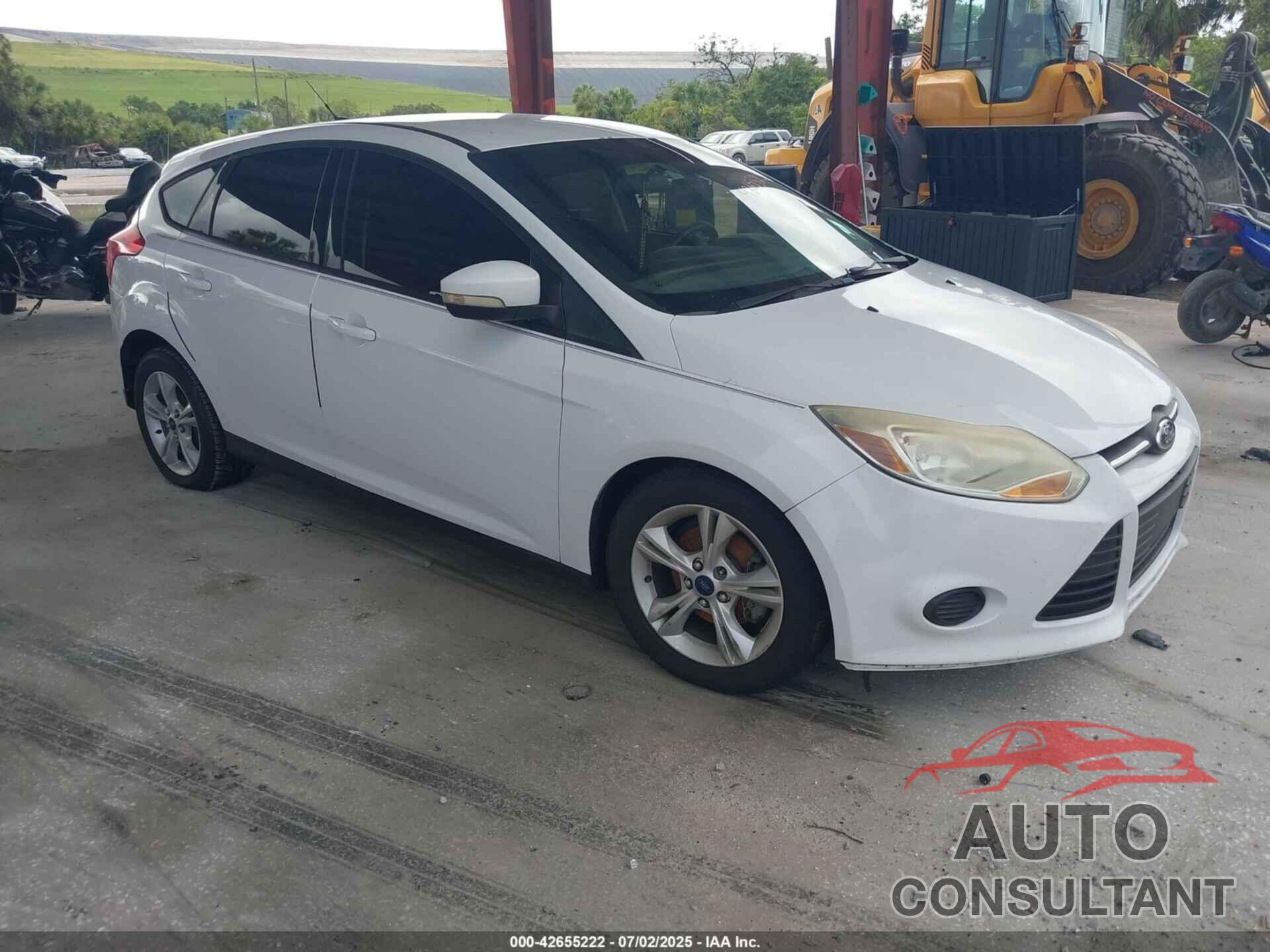 FORD FOCUS 2014 - 1FADP3K29EL422020