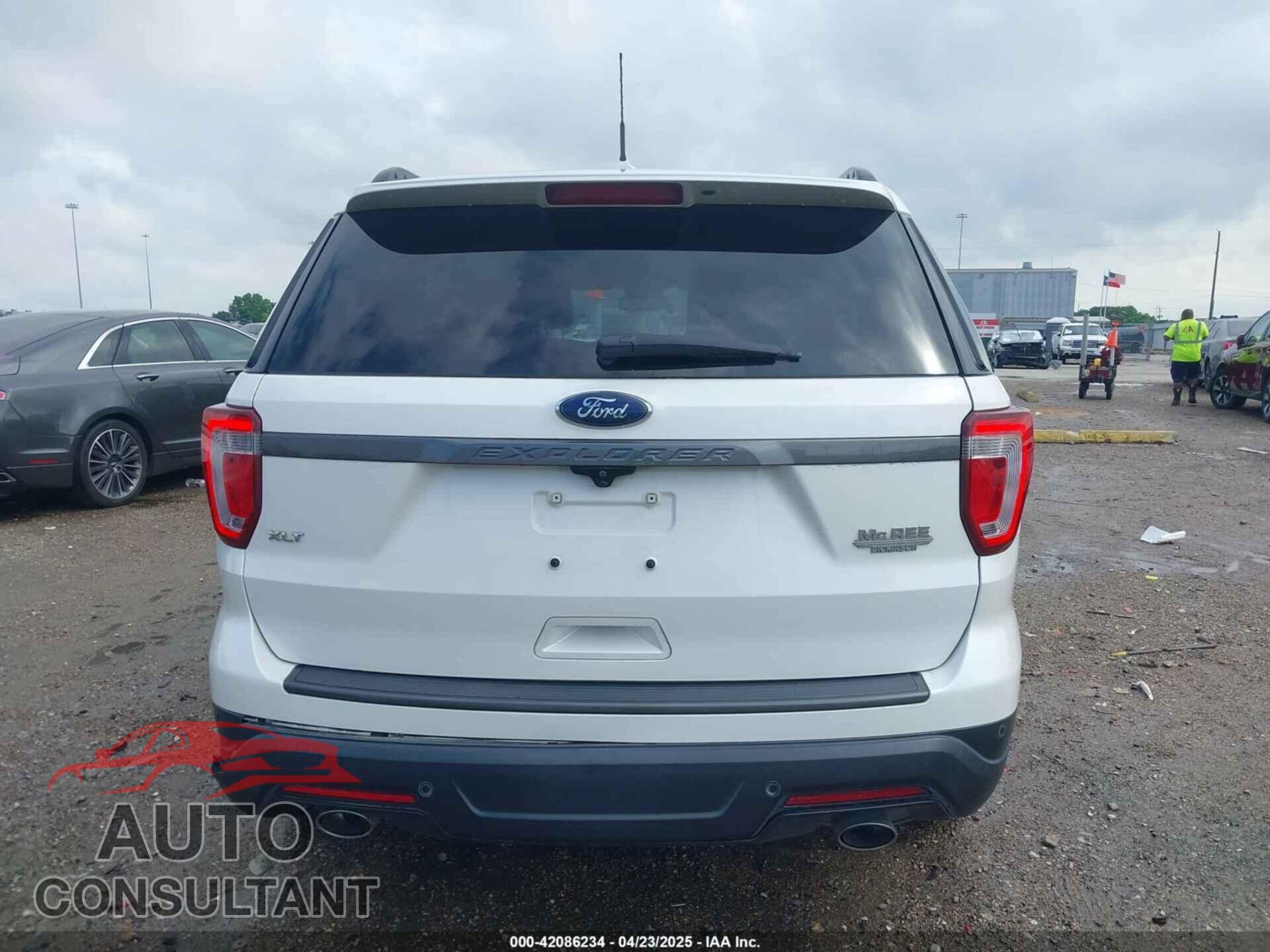 FORD EXPLORER 2019 - 1FM5K7D80KGA21140