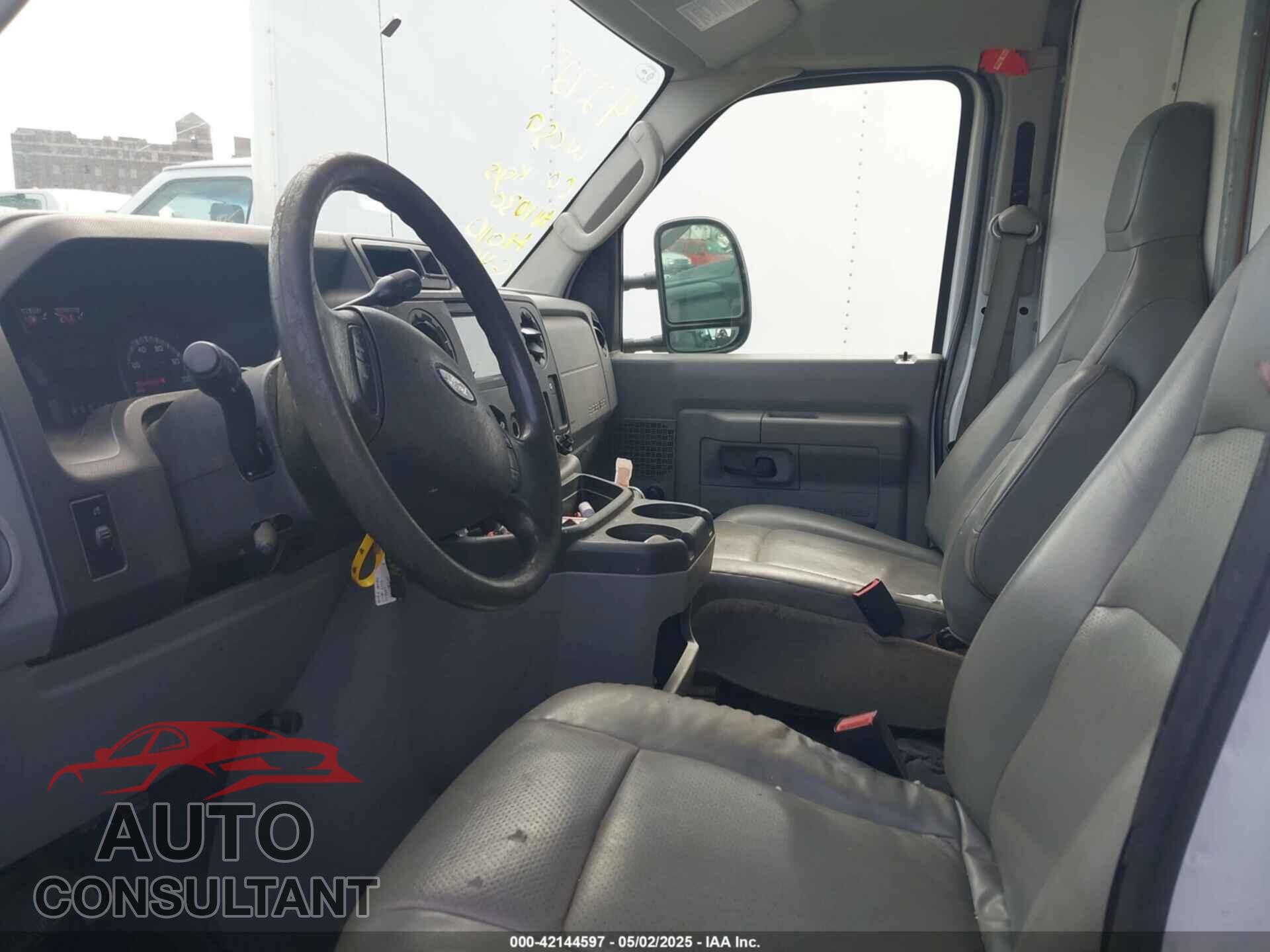 FORD E-350 CUTAWAY 2013 - 1FDWE3FL8DDA83203