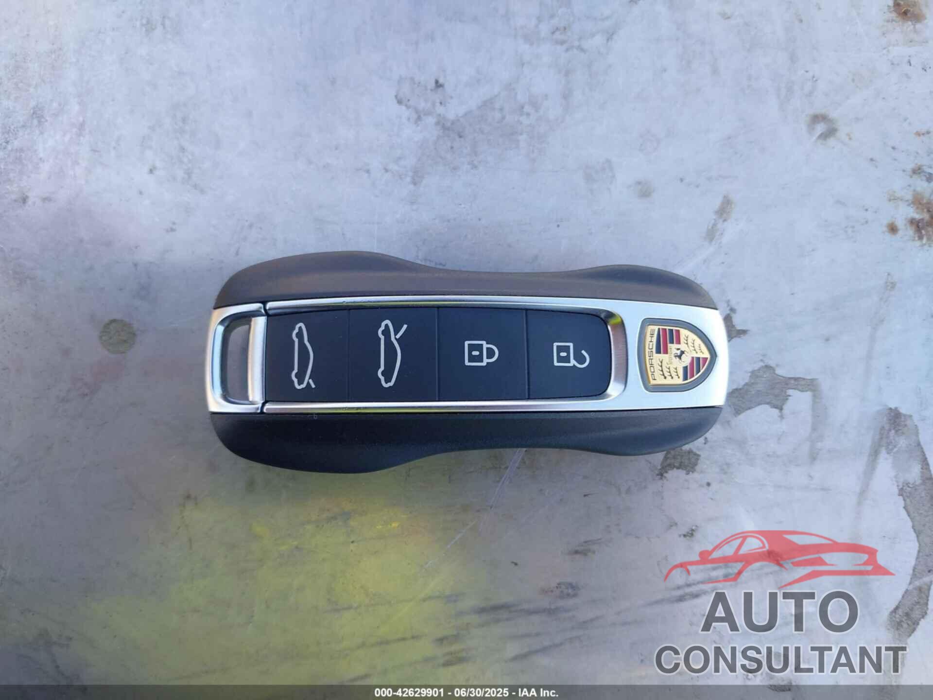 PORSCHE TAYCAN 2025 - WP0AA2Y10SSA08247