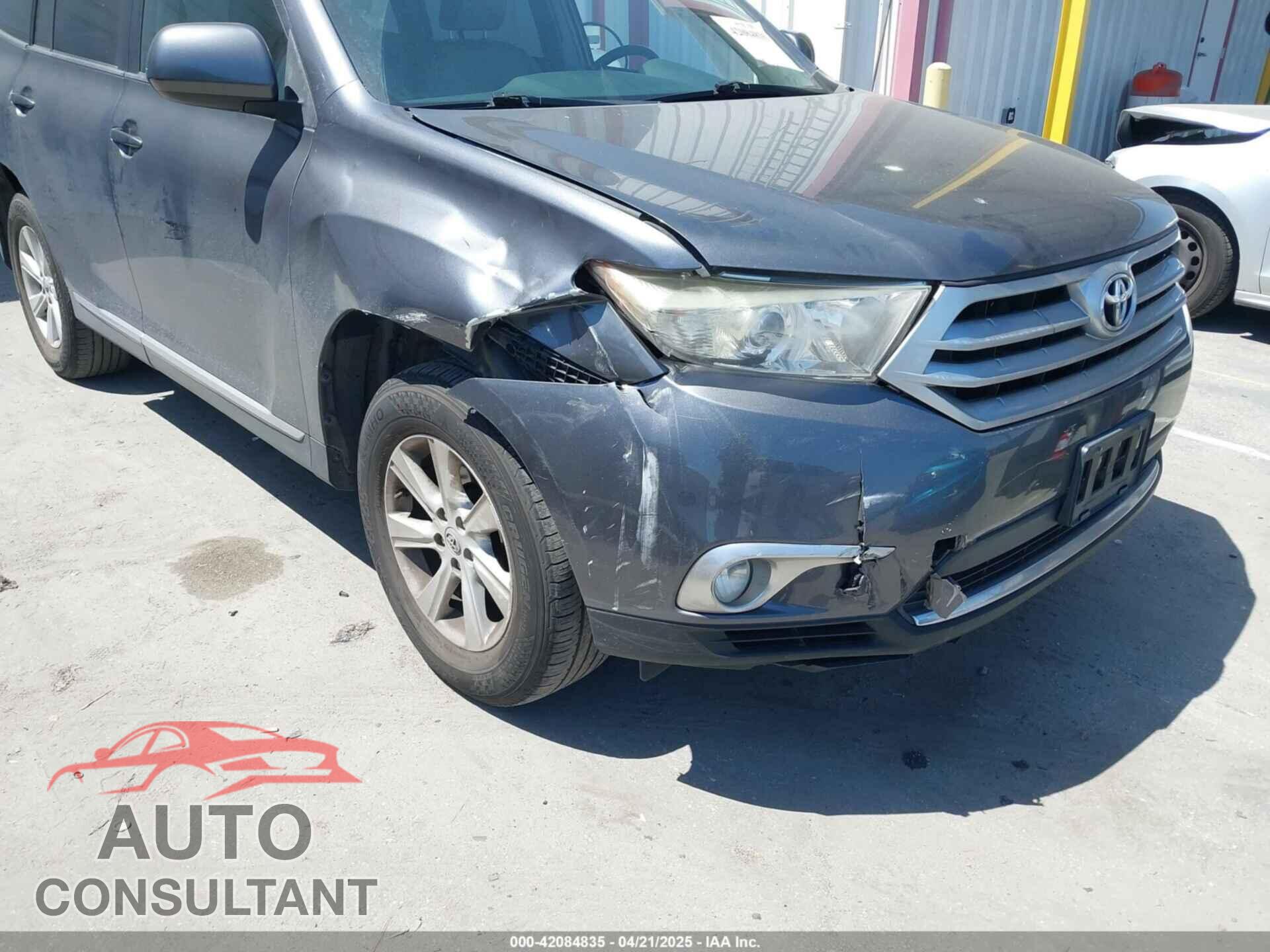 TOYOTA HIGHLANDER 2011 - 5TDZK3EH8BS045933