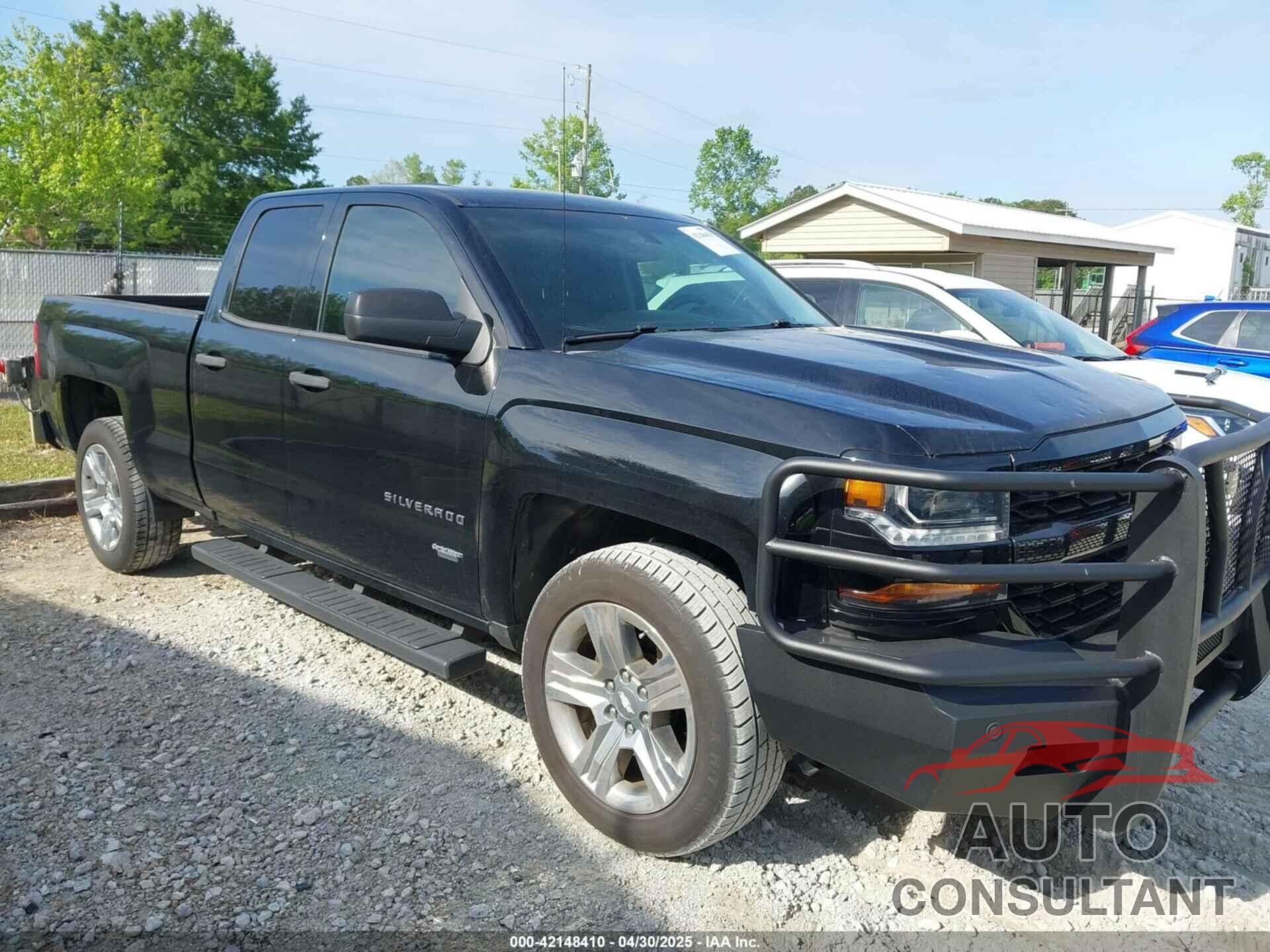 CHEVROLET SILVERADO 1500 2017 - 1GCRCPECXHZ301425