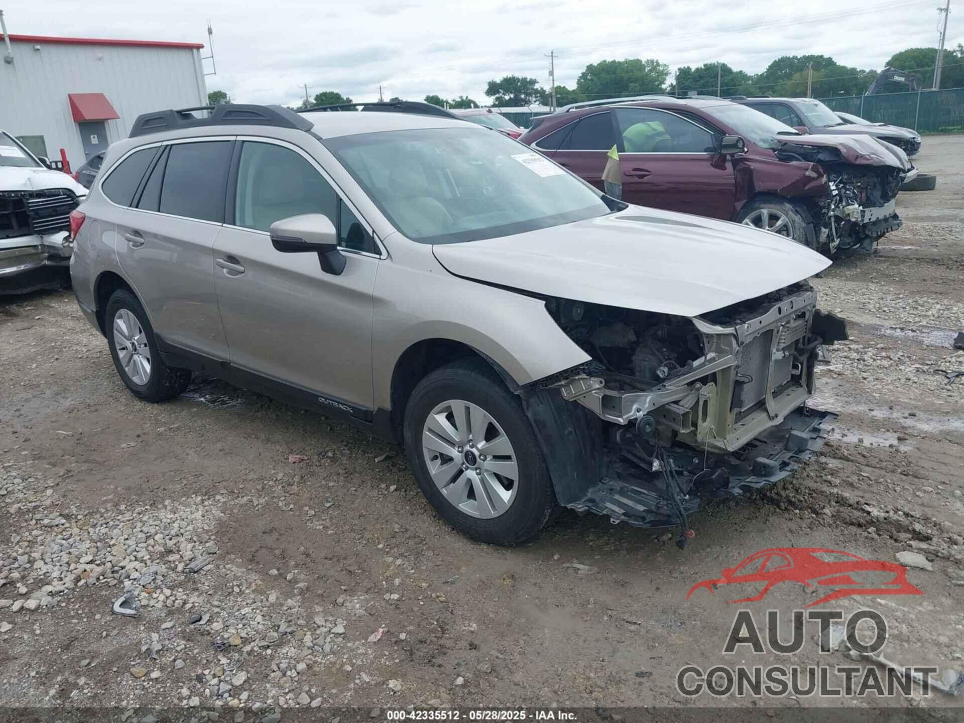SUBARU OUTBACK 2018 - 4S4BSAFC4J3218304