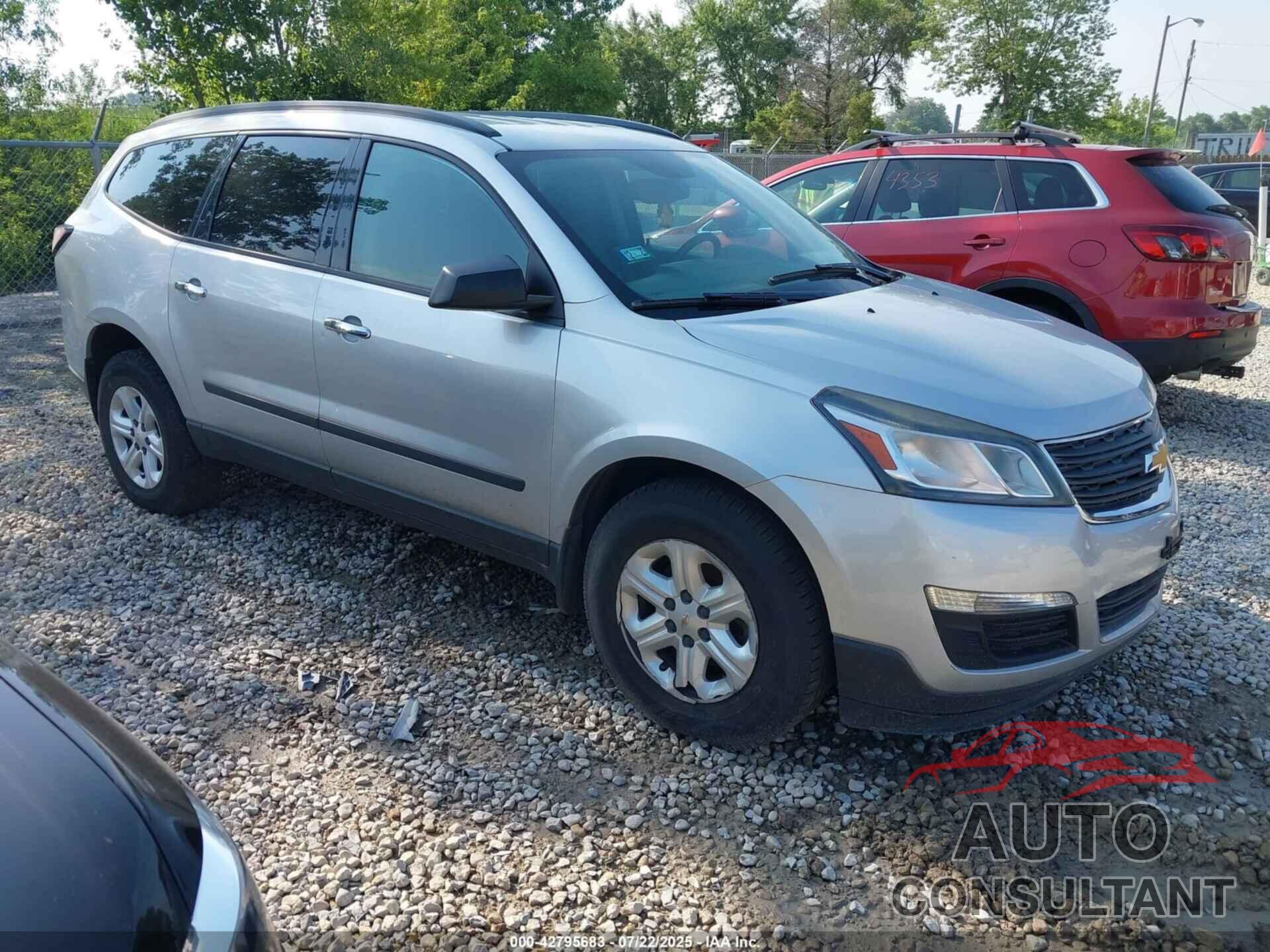 CHEVROLET TRAVERSE 2015 - 1GNKRFKD8FJ193798