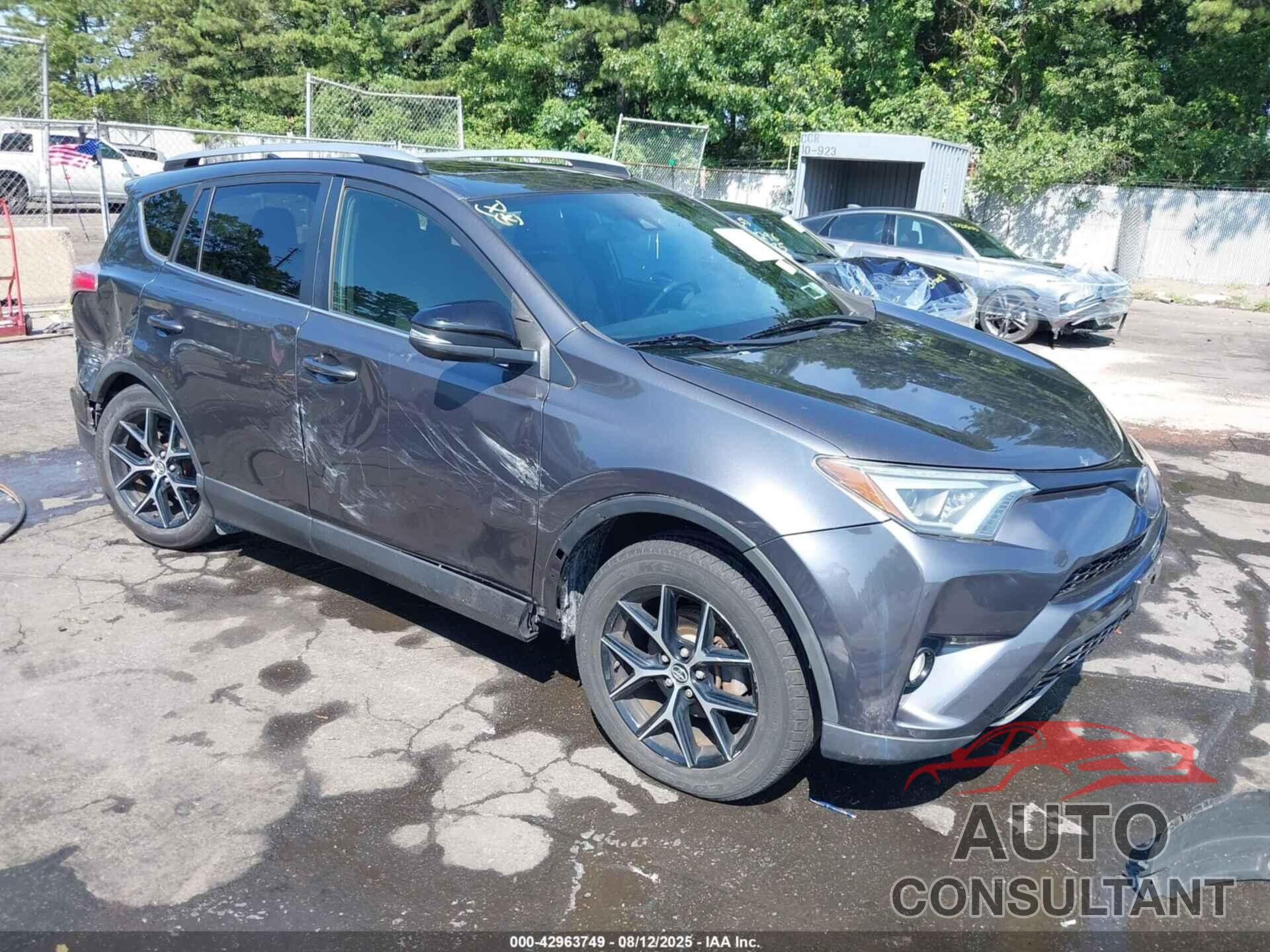 TOYOTA RAV4 2017 - JTMJFREV7HJ140001