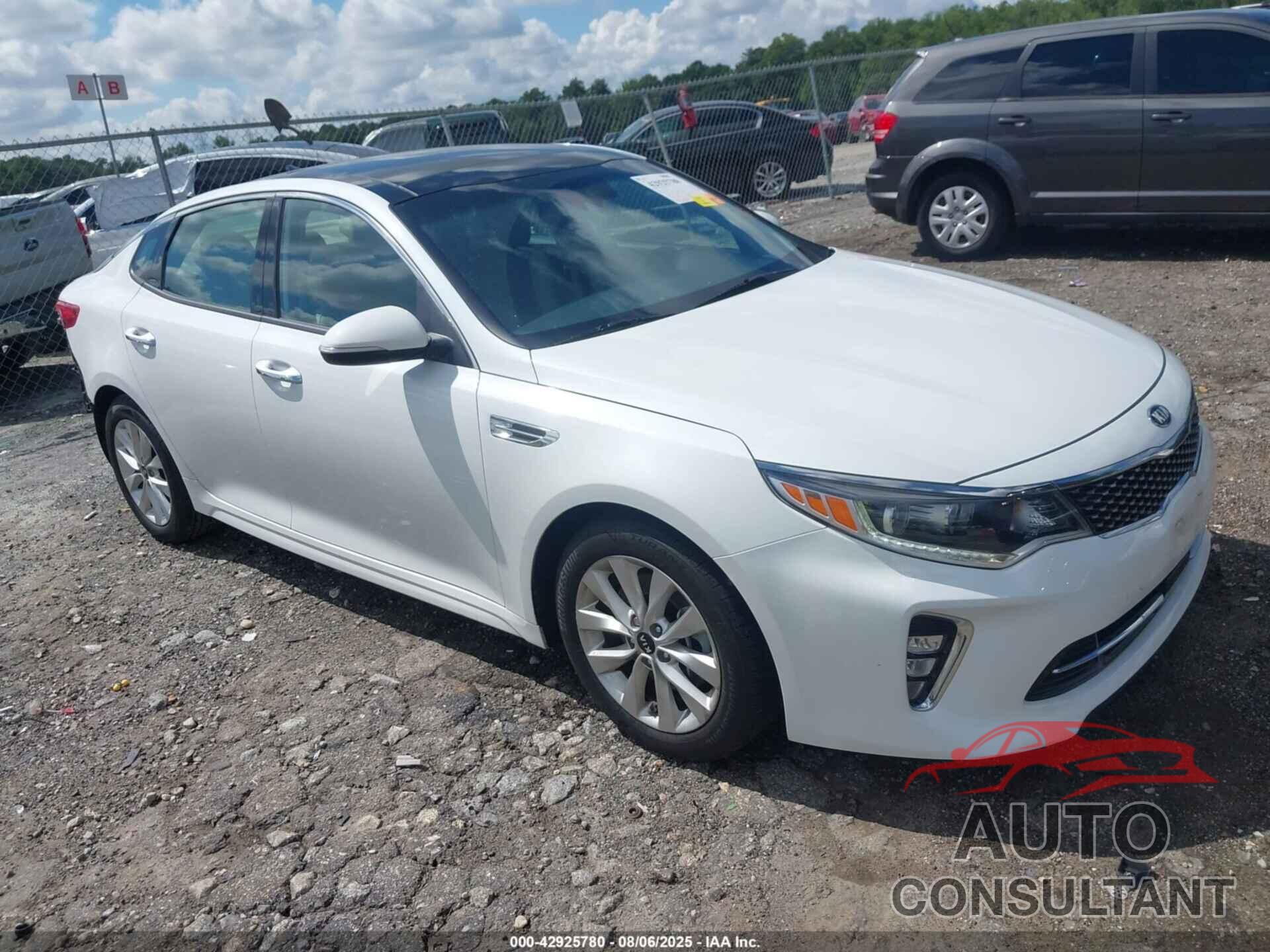KIA OPTIMA 2018 - 5XXGU4L38JG242633