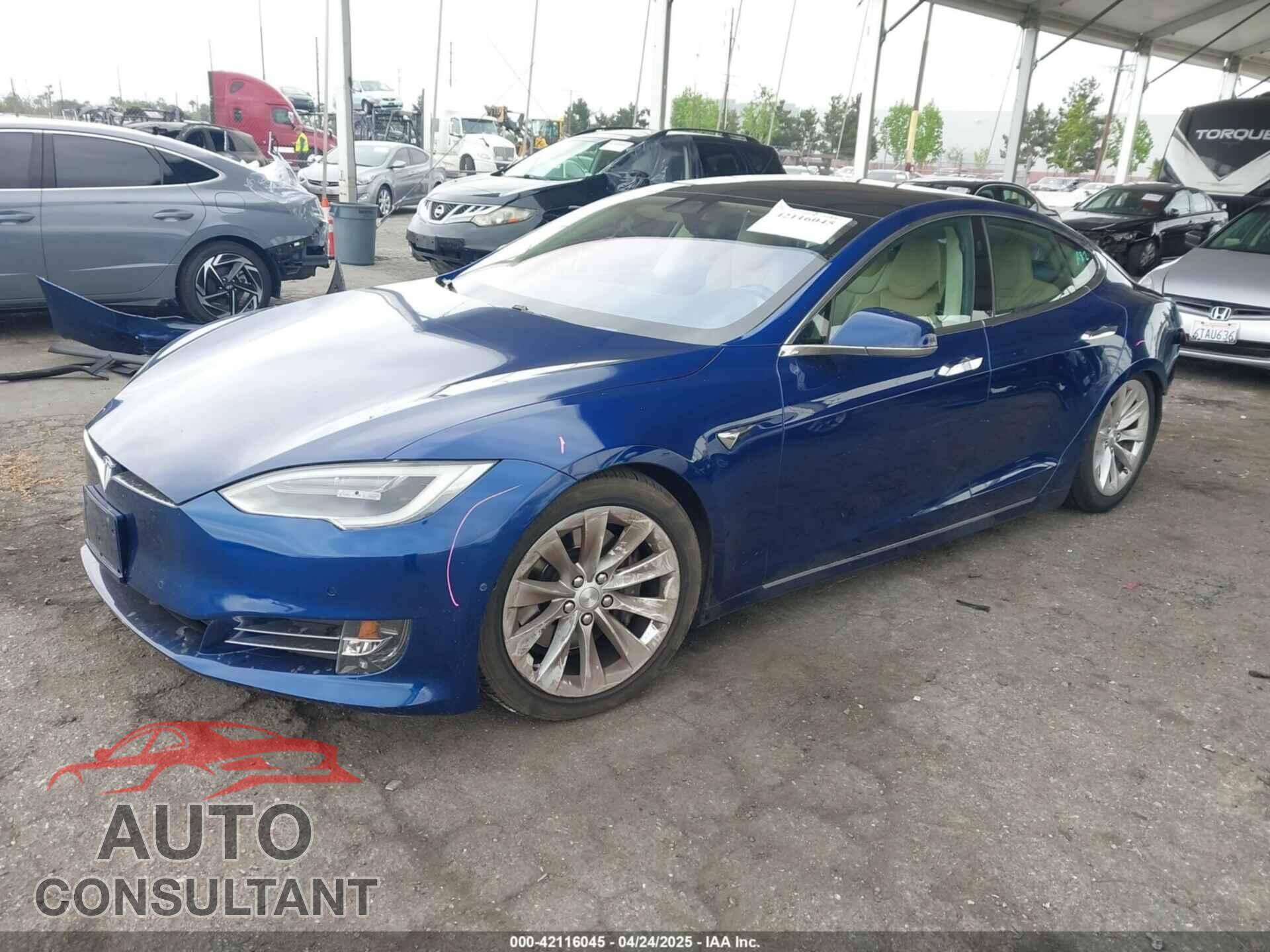 TESLA MODEL S 2017 - 5YJSA1E21HF205507