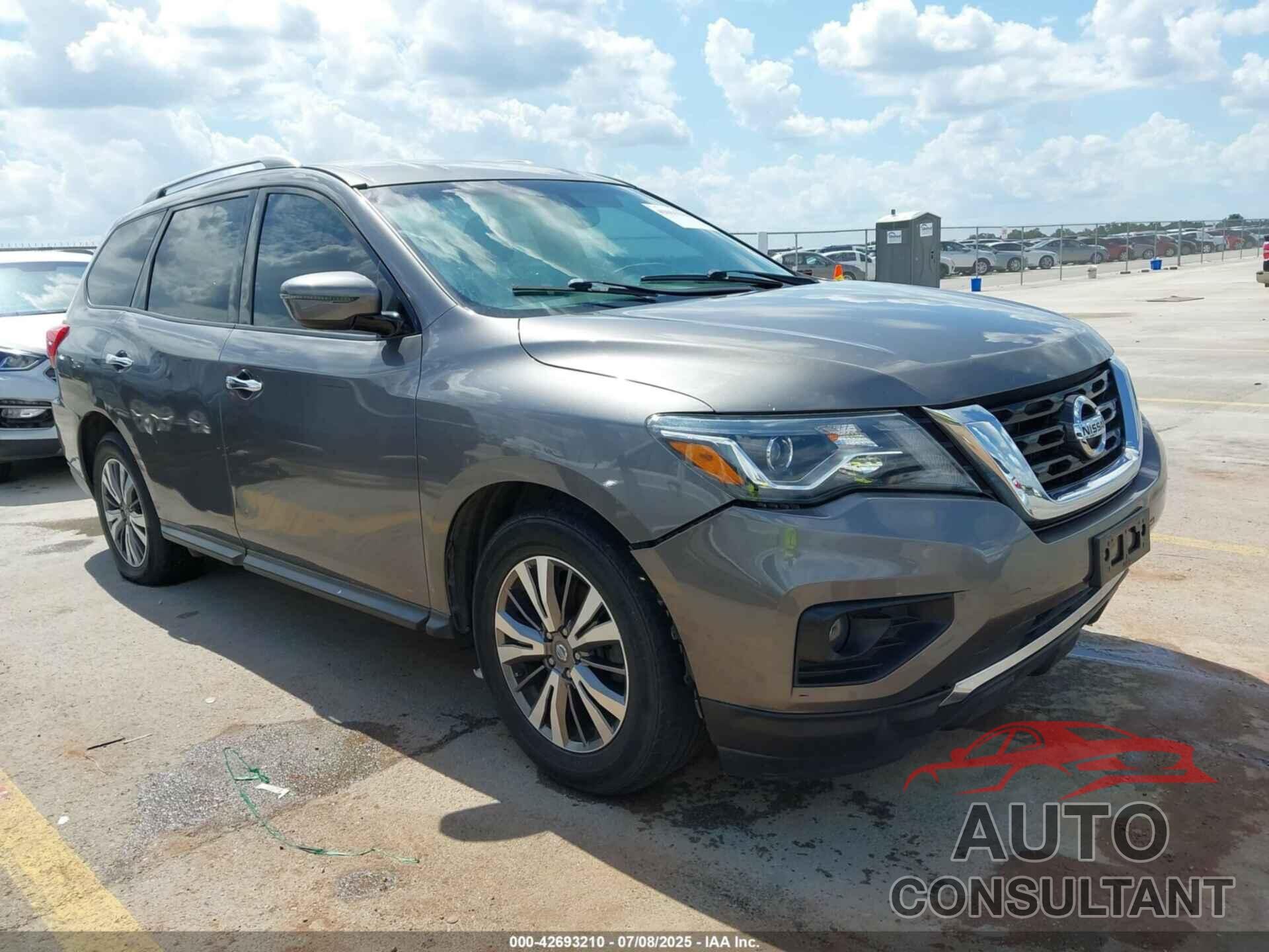 NISSAN PATHFINDER 2019 - 5N1DR2MN1KC577139
