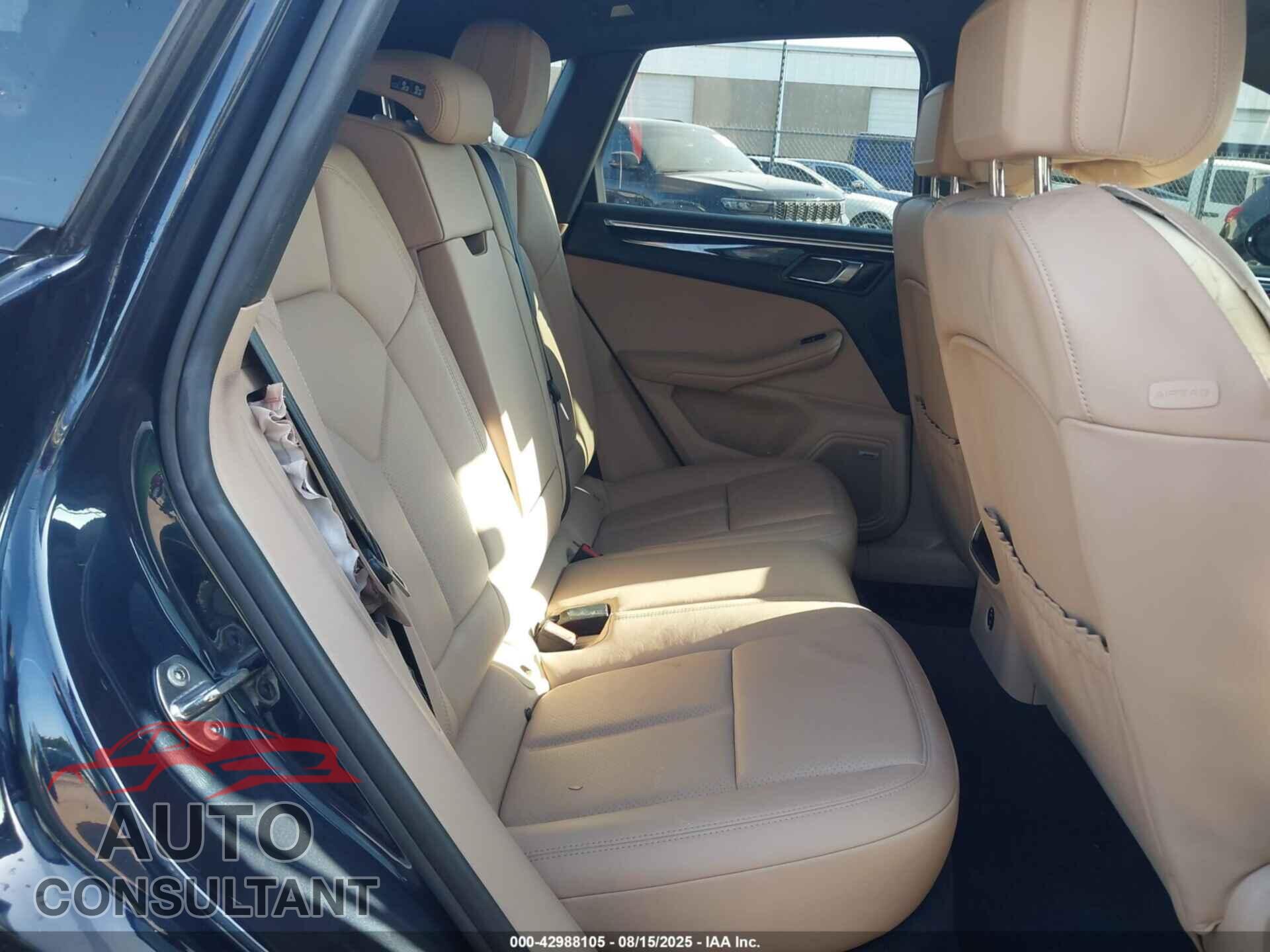 PORSCHE MACAN 2021 - WP1AA2A5XMLB09818