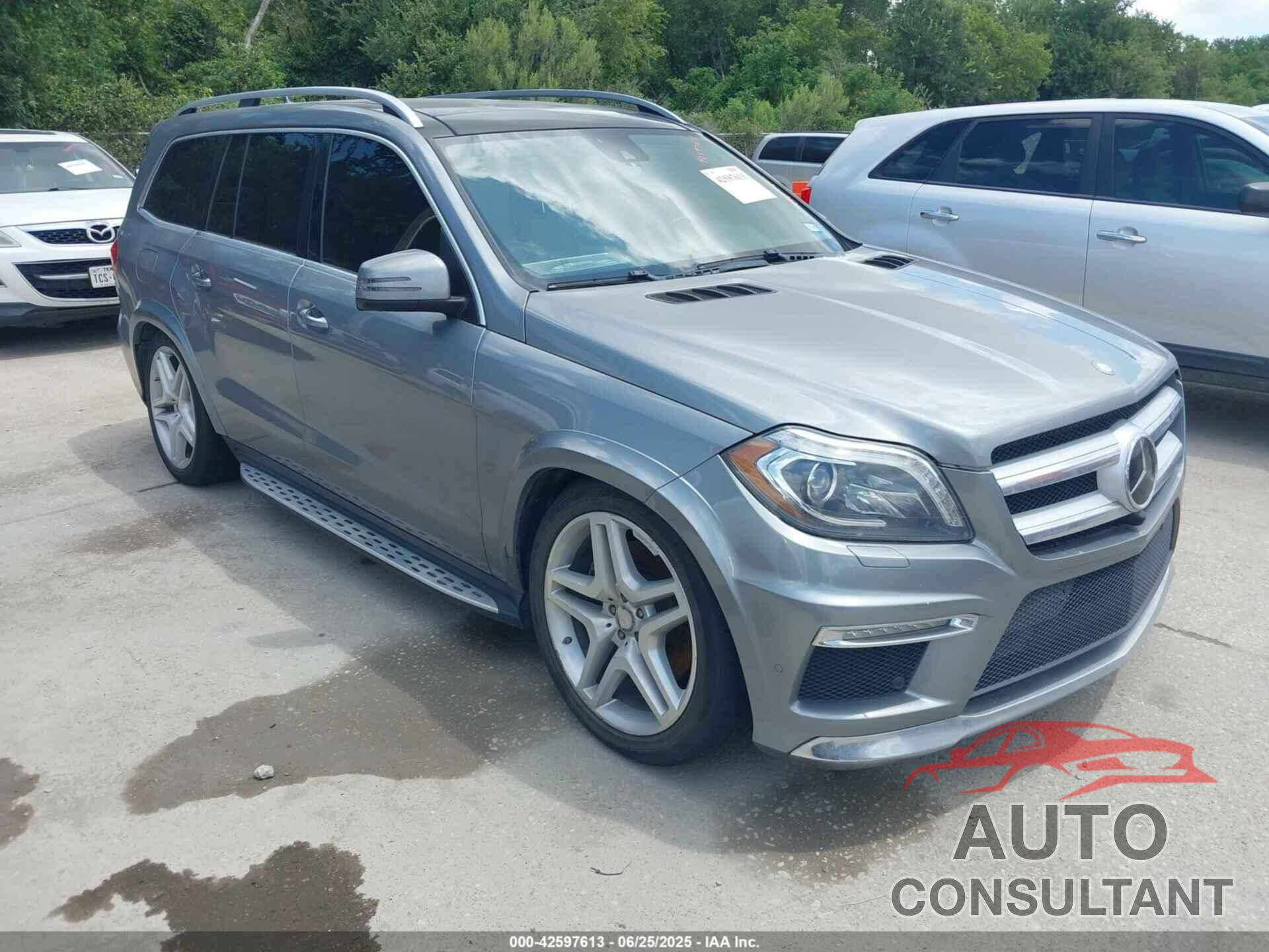 MERCEDES-BENZ GL 550 2014 - 4JGDF7DE4EA347035