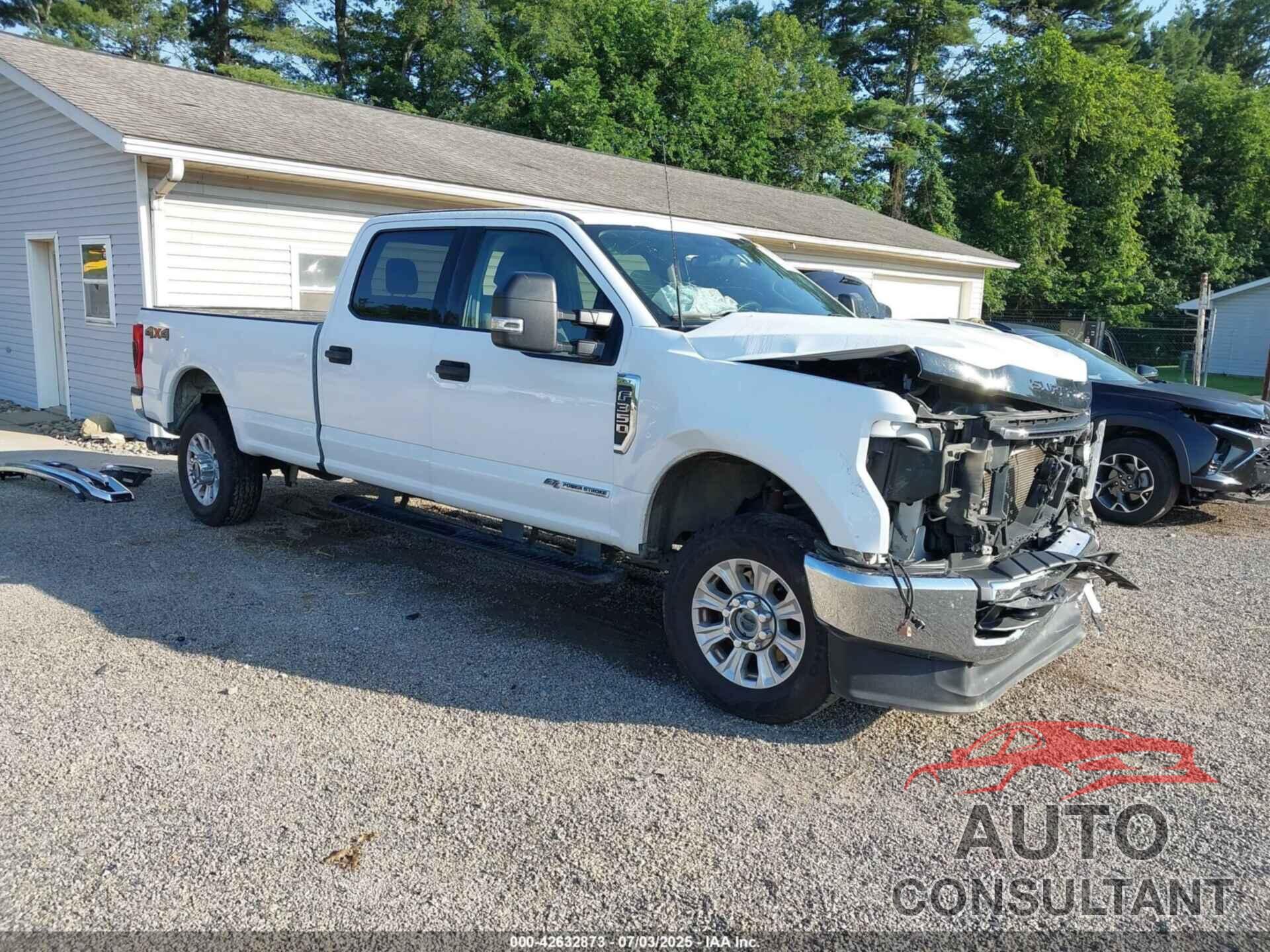 FORD F-350 2022 - 1FT8W3BT5NEF60018