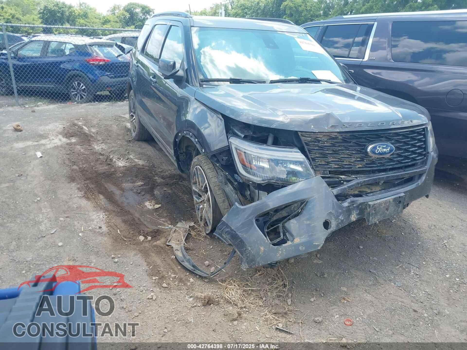FORD EXPLORER 2018 - 1FM5K8GT9JGB25095
