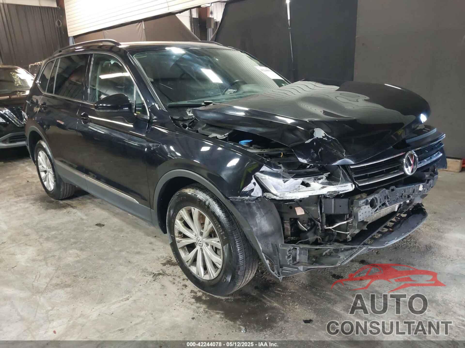 VOLKSWAGEN TIGUAN 2018 - 3VV2B7AX0JM146518