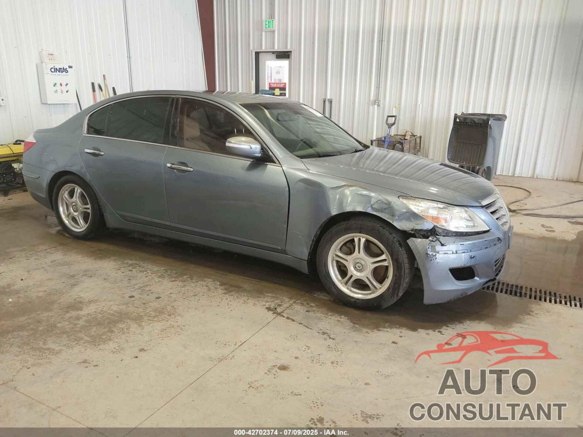 HYUNDAI GENESIS 2009 - KMHGC46E69U021386