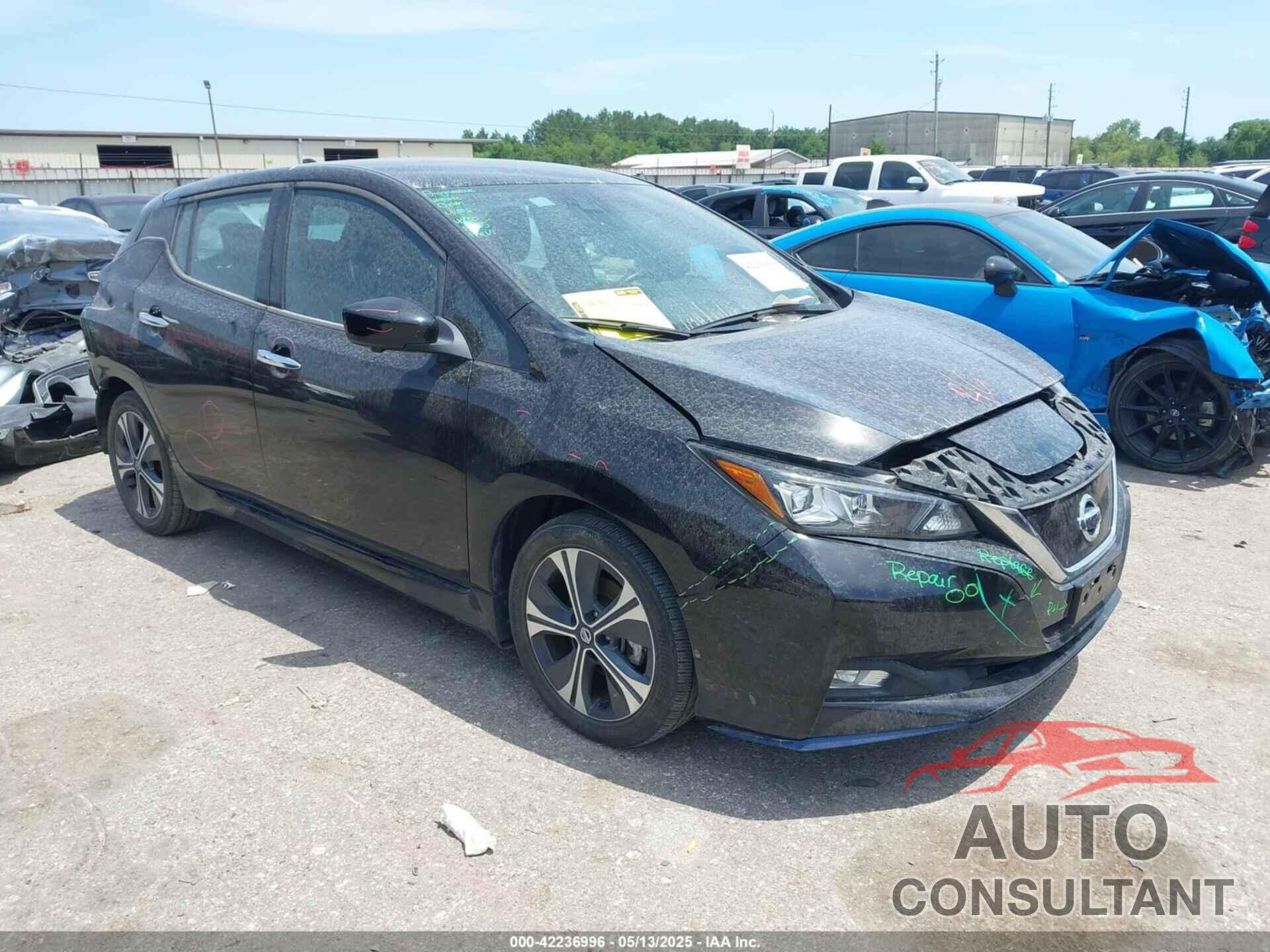 NISSAN LEAF 2022 - 1N4BZ1CV2NC557581