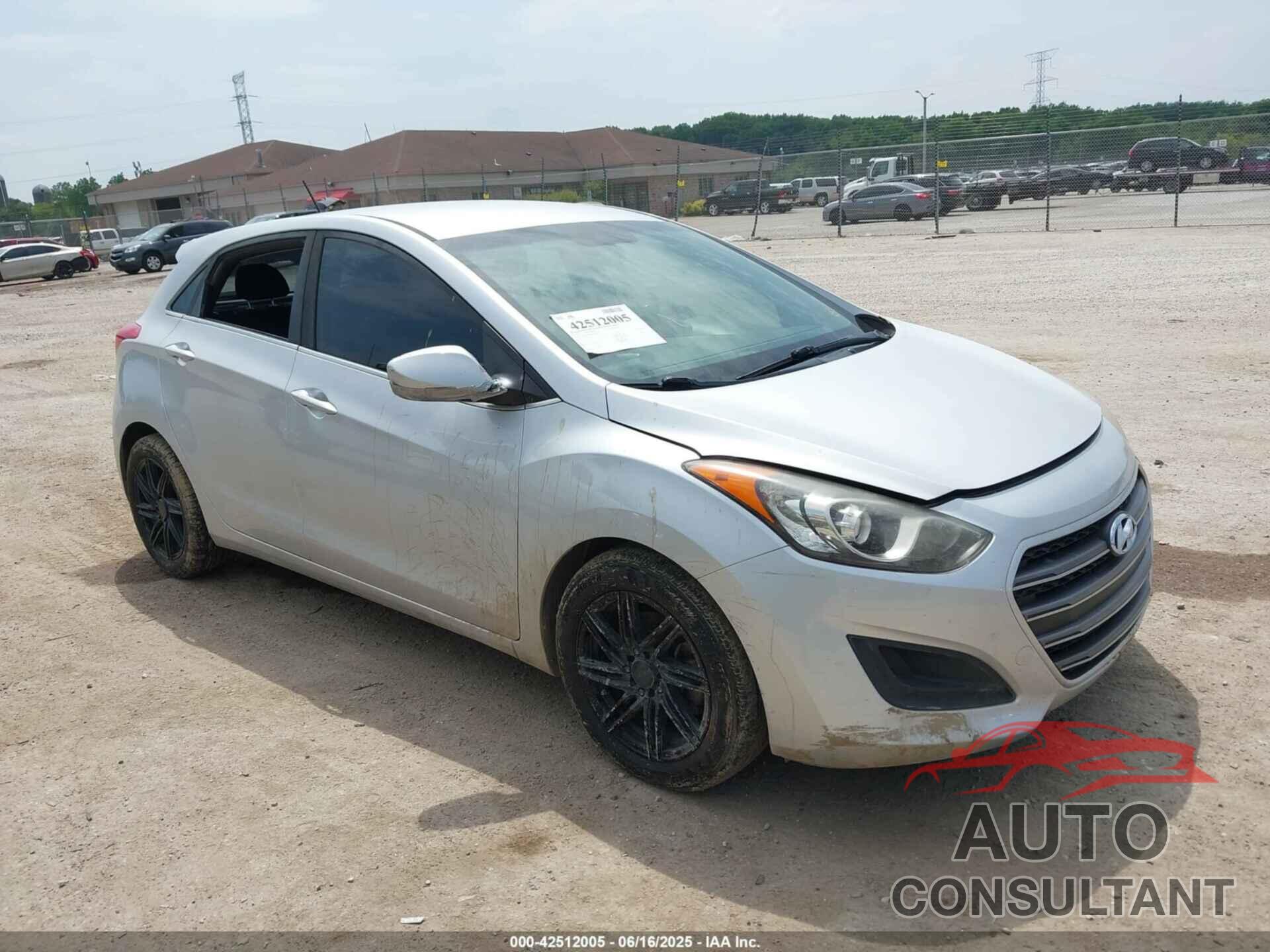 HYUNDAI ELANTRA GT 2017 - KMHD35LH8HU360690