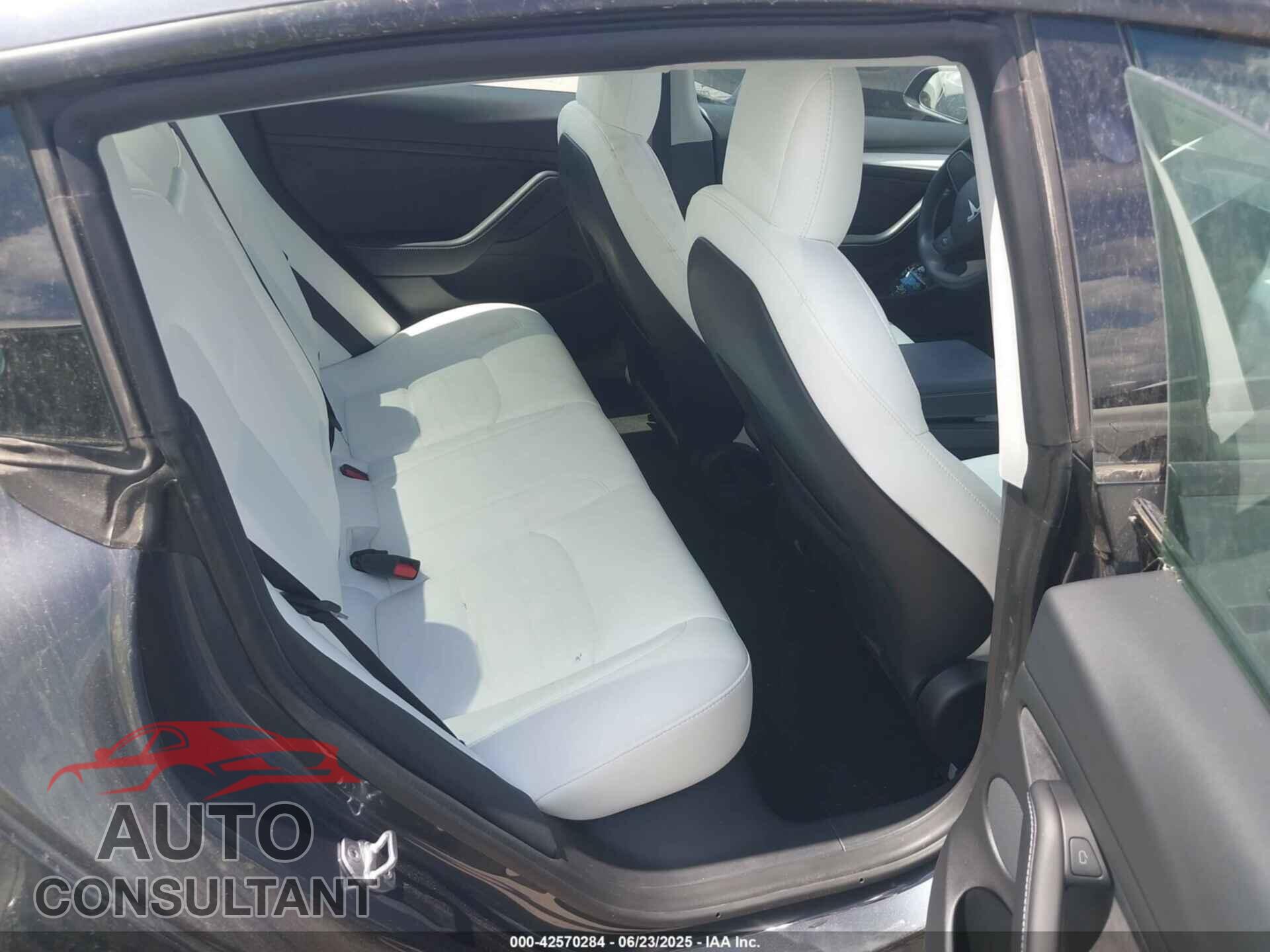 TESLA MODEL 3 2021 - 5YJ3E1EA7MF089935