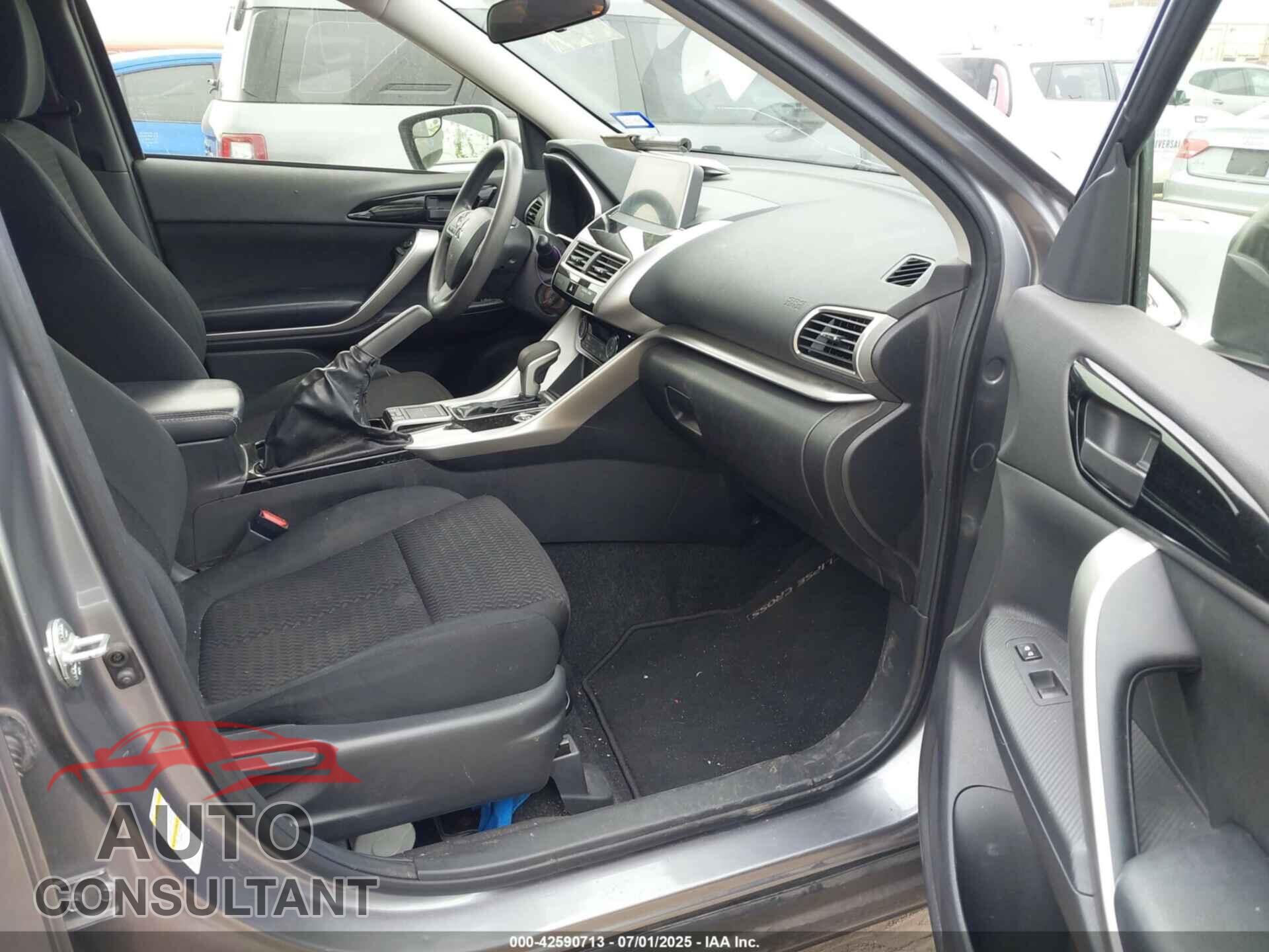 MITSUBISHI ECLIPSE CROSS 2018 - JA4AT4AA9JZ070176