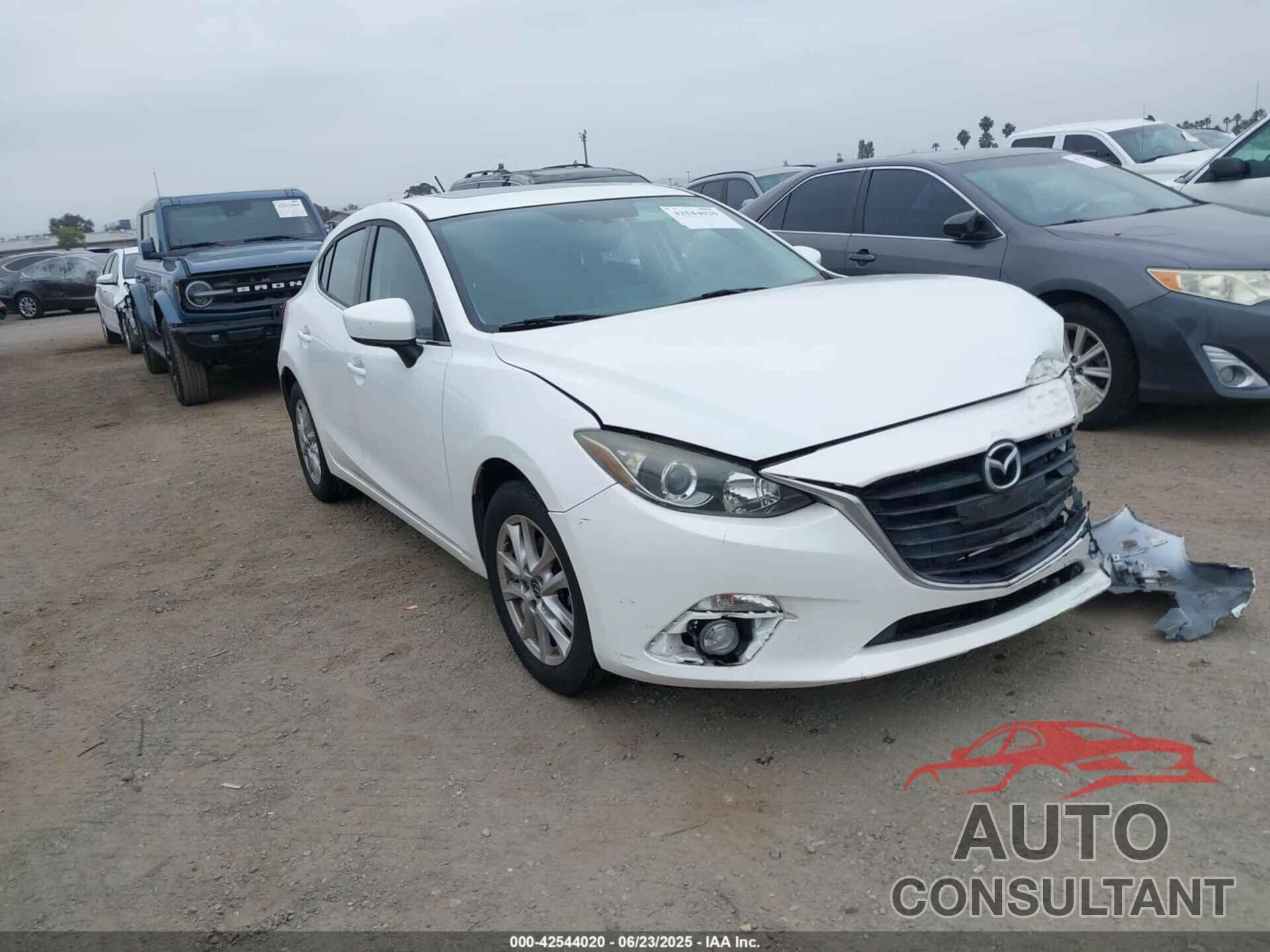 MAZDA MAZDA3 2016 - JM1BM1L77G1287546
