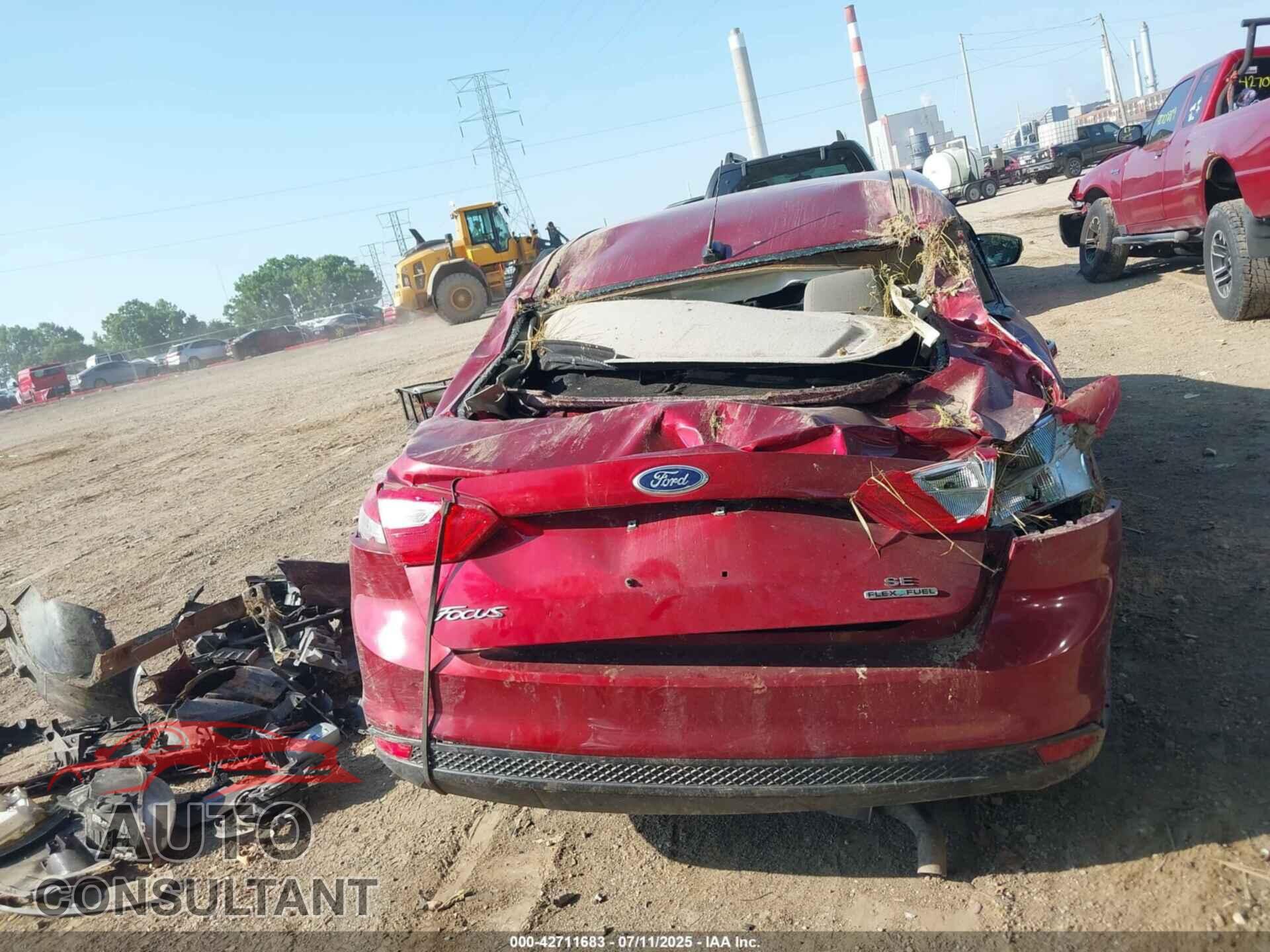 FORD FOCUS 2014 - 1FADP3F20EL404998