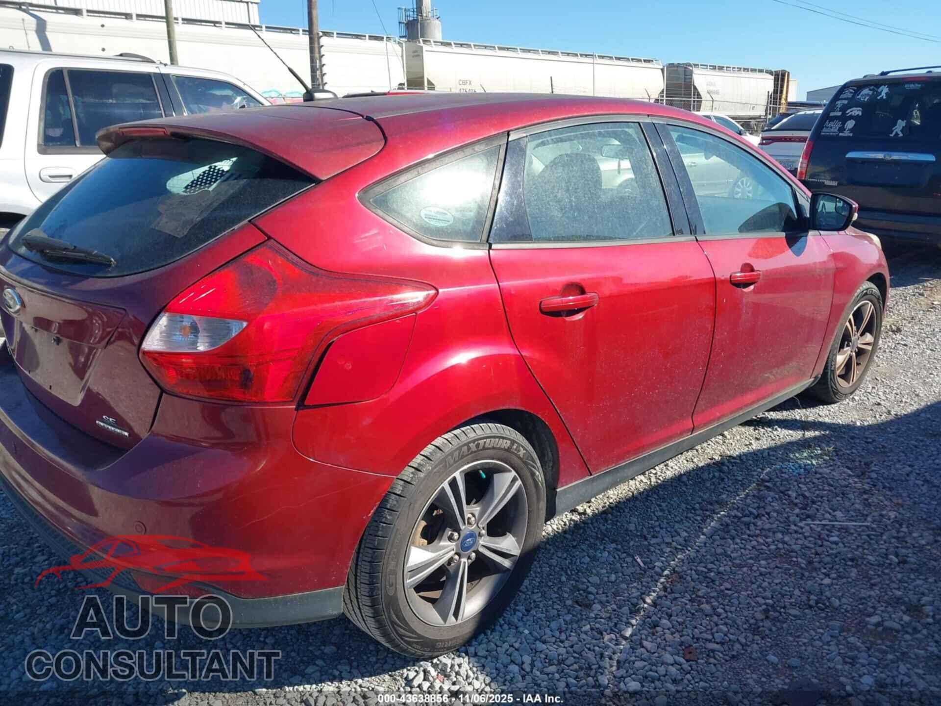 FORD FOCUS 2014 - 1FADP3K29EL425421