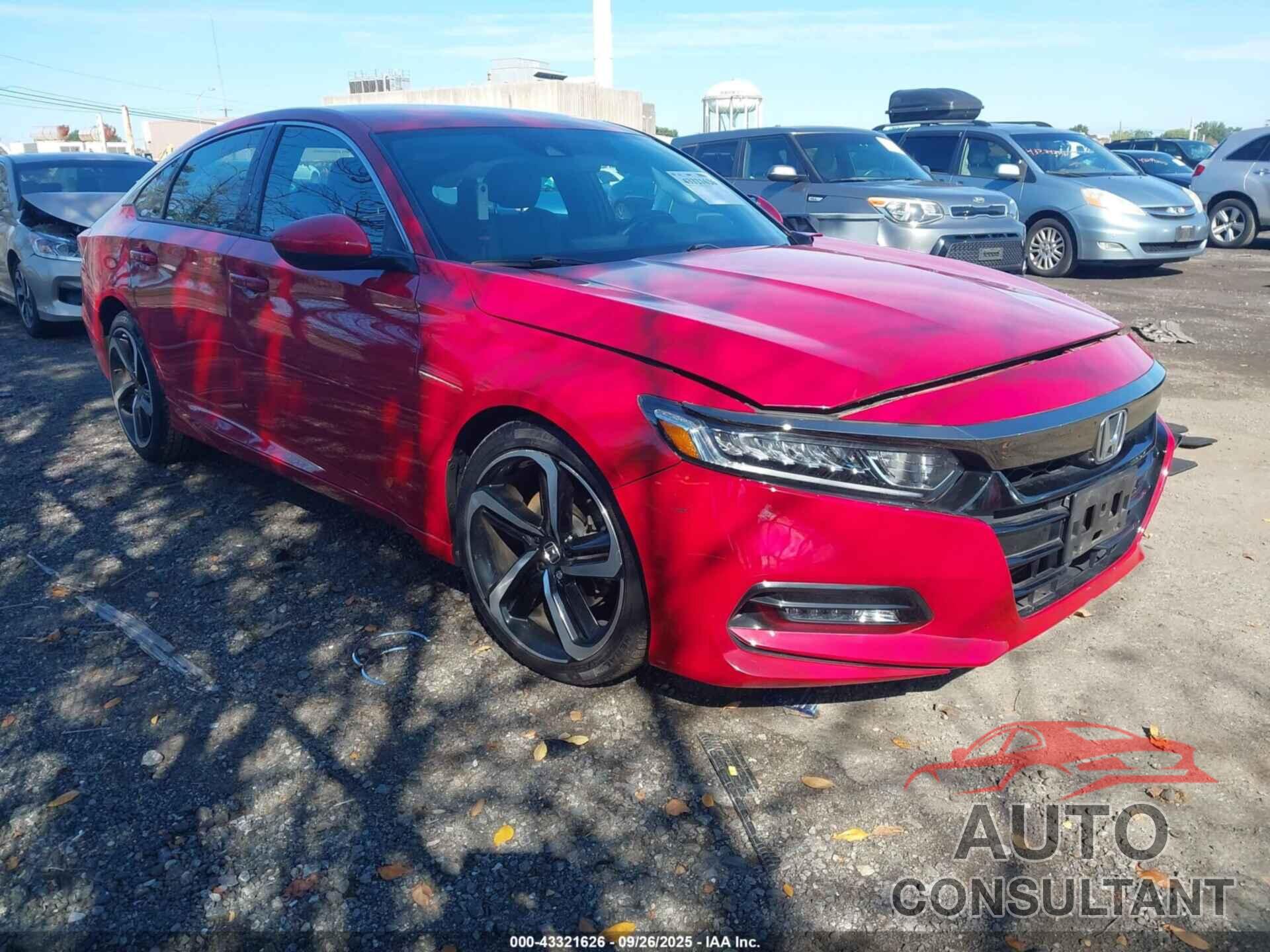 HONDA ACCORD 2018 - 1HGCV1F33JA015370