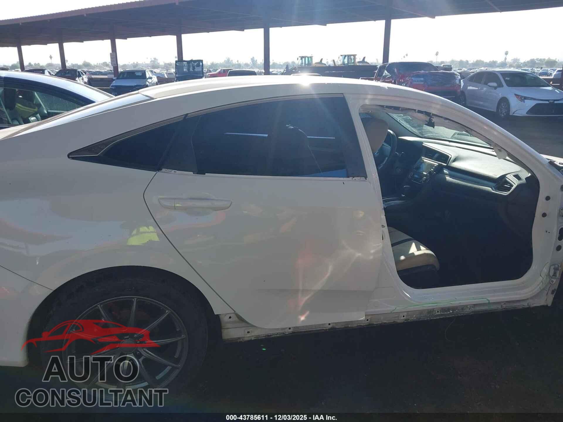 HONDA CIVIC 2017 - 19XFC2F58HE073474
