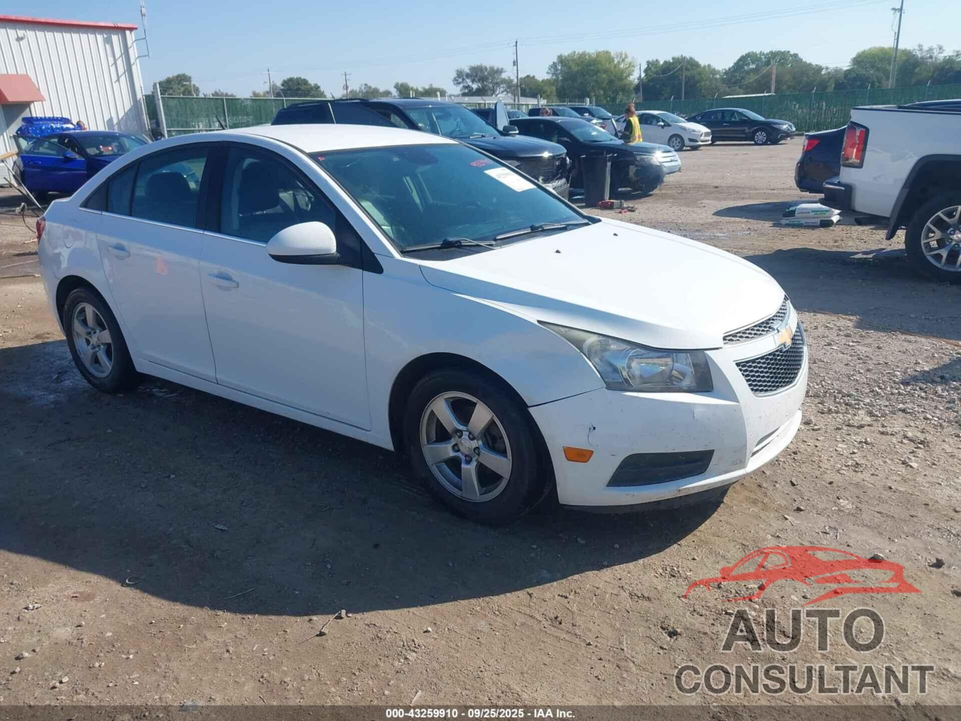CHEVROLET CRUZE 2014 - 1G1PC5SB2E7161071