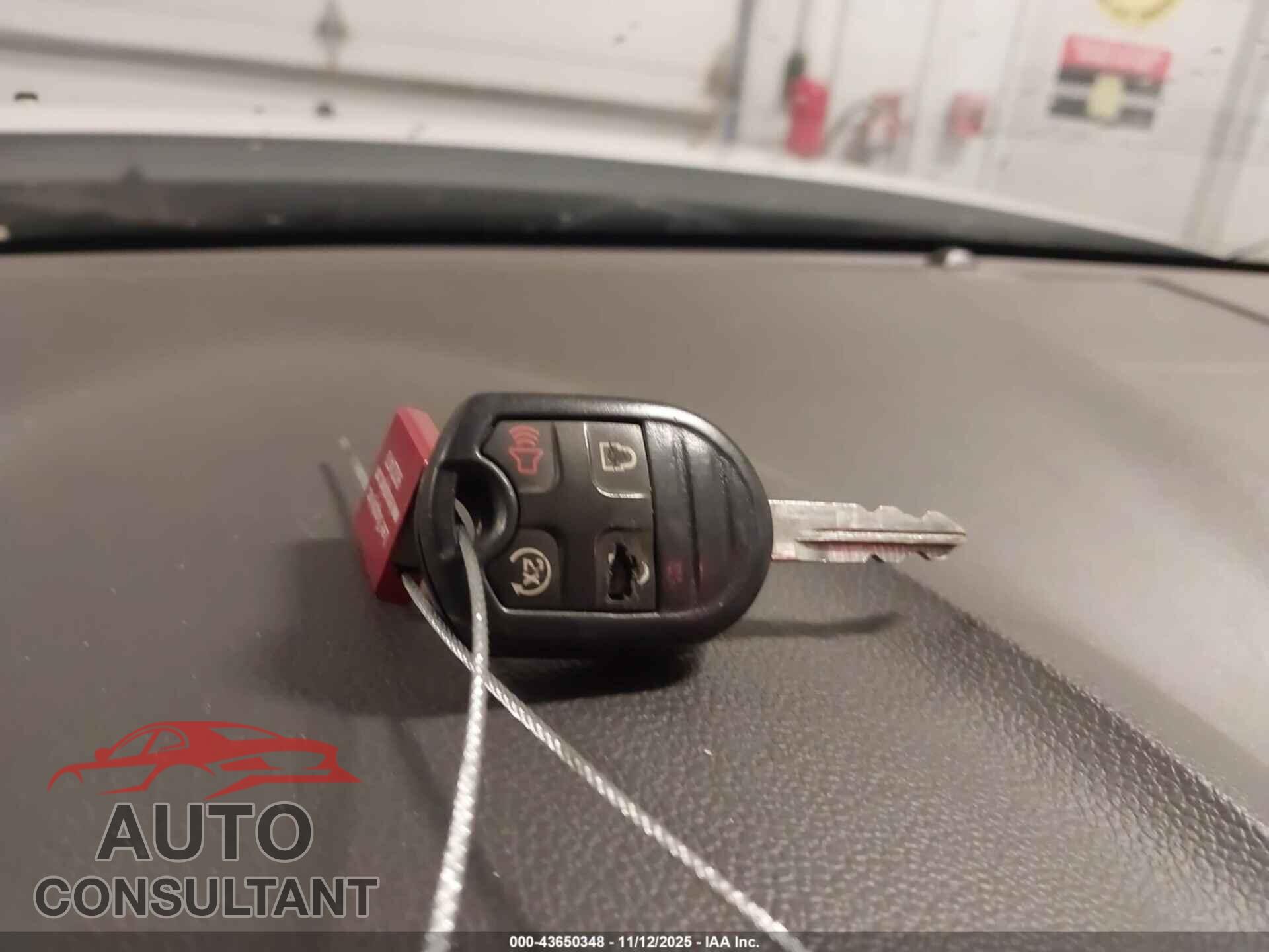 FORD EDGE 2013 - 2FMDK4JC9DBE37426