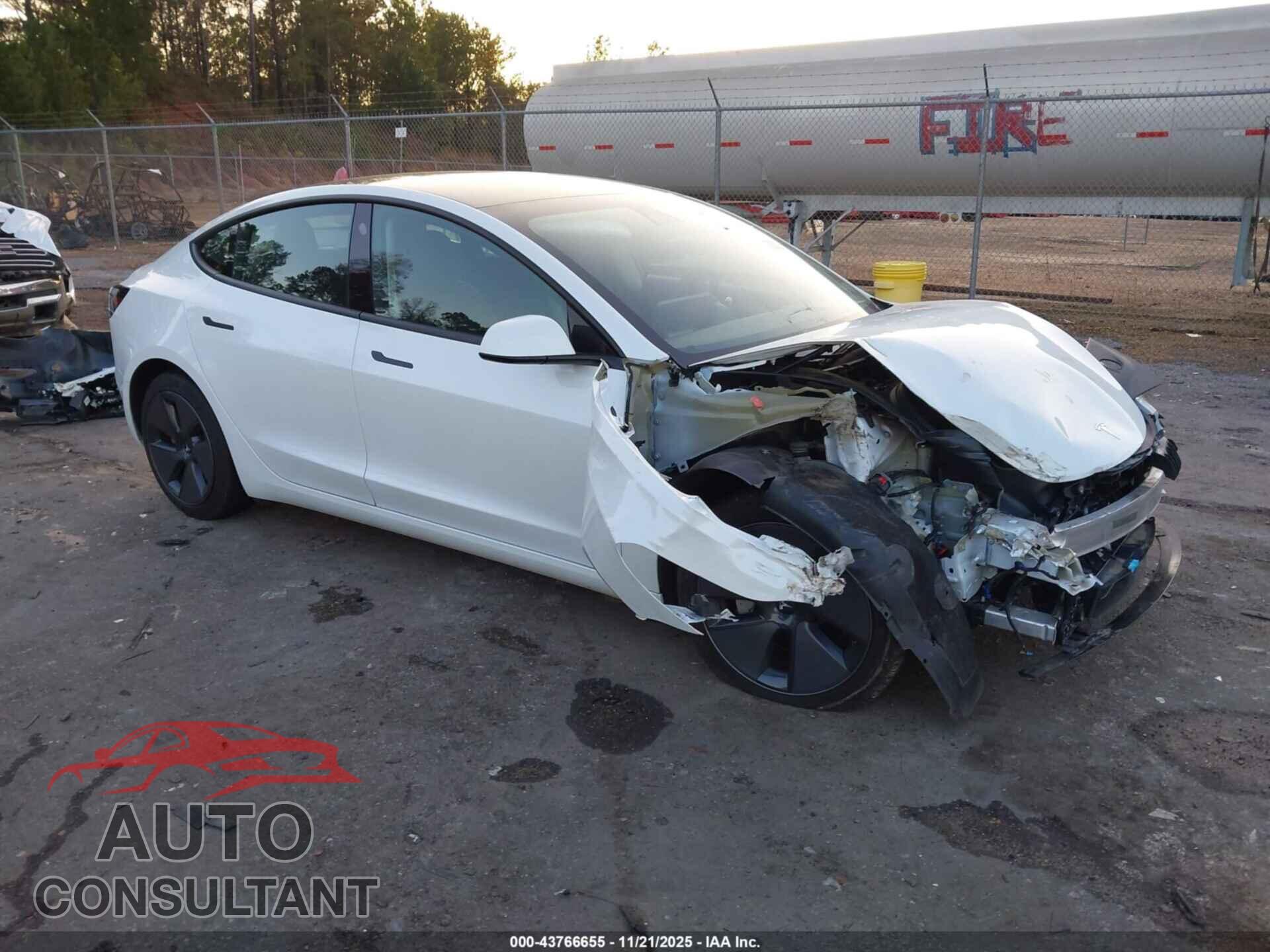 TESLA MODEL 3 2023 - 5YJ3E1EA7PF604159