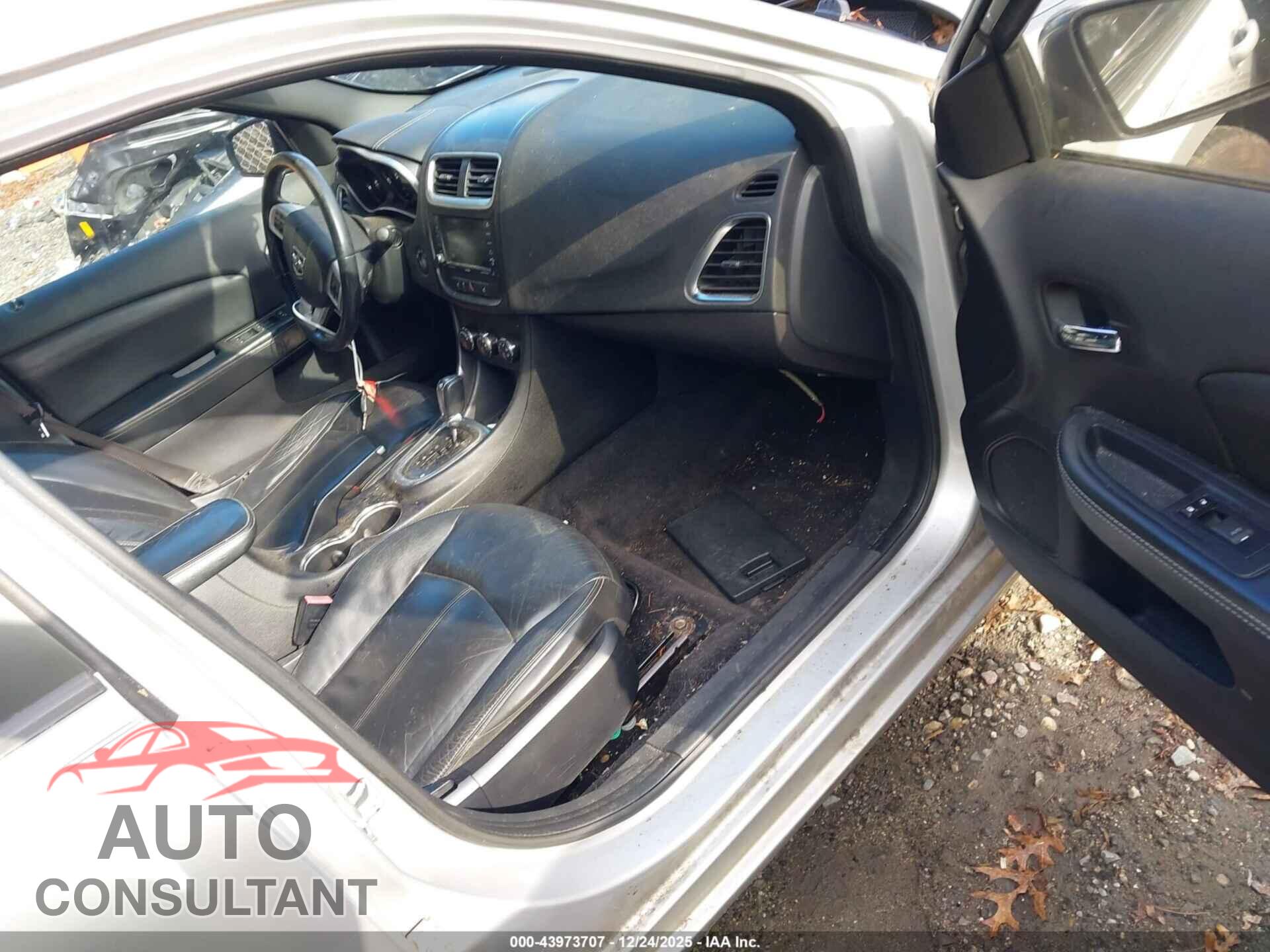 DODGE AVENGER 2011 - 1B3BD2FG5BN500305