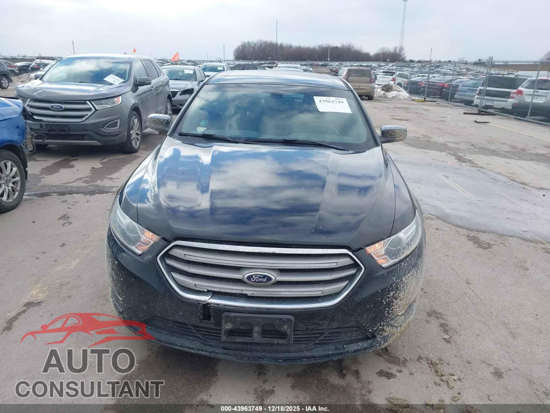 FORD TAURUS 2013 - 1FAHP2E86DG208282