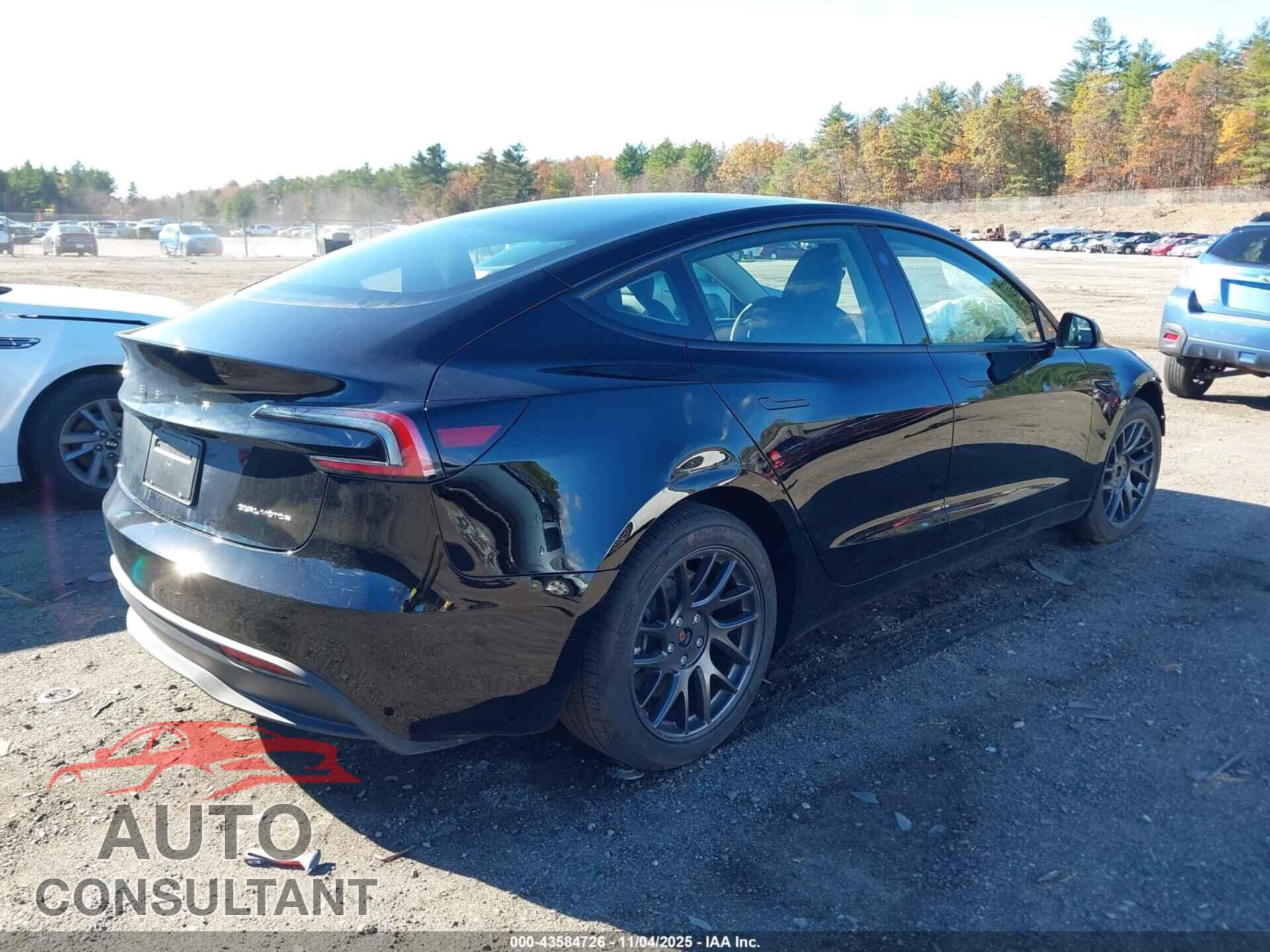 TESLA MODEL 3 2025 - 5YJ3E1EB8SF910840