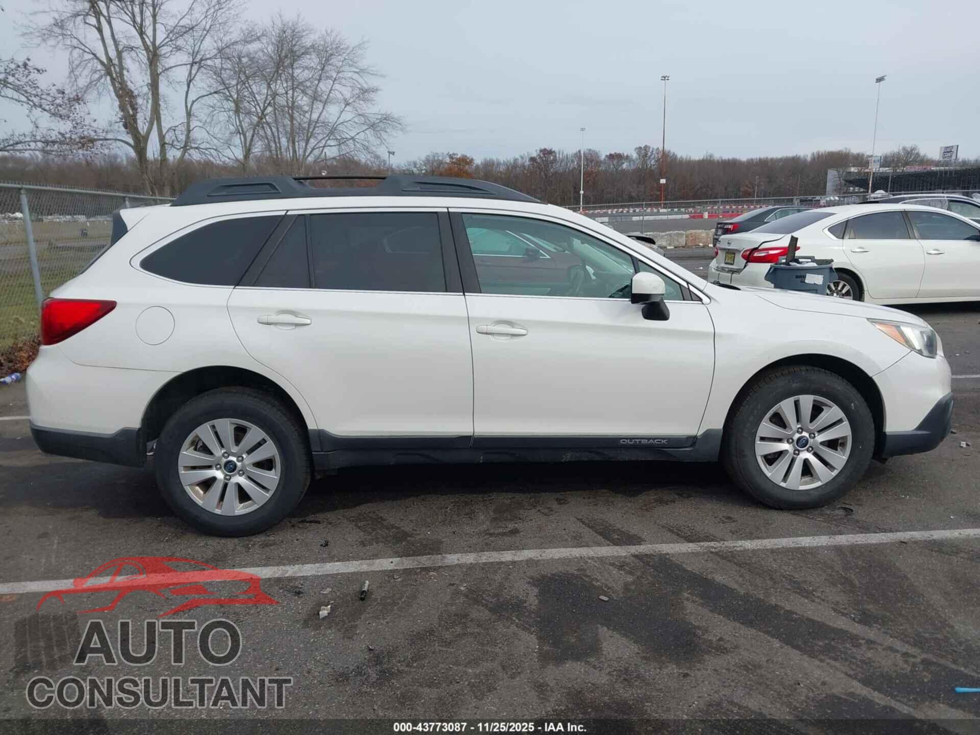 SUBARU OUTBACK 2015 - 4S4BSACC2F3343720