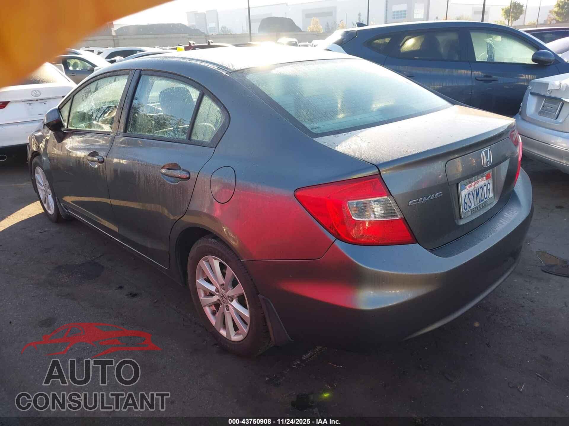 HONDA CIVIC 2012 - 2HGFB2F82CH309564