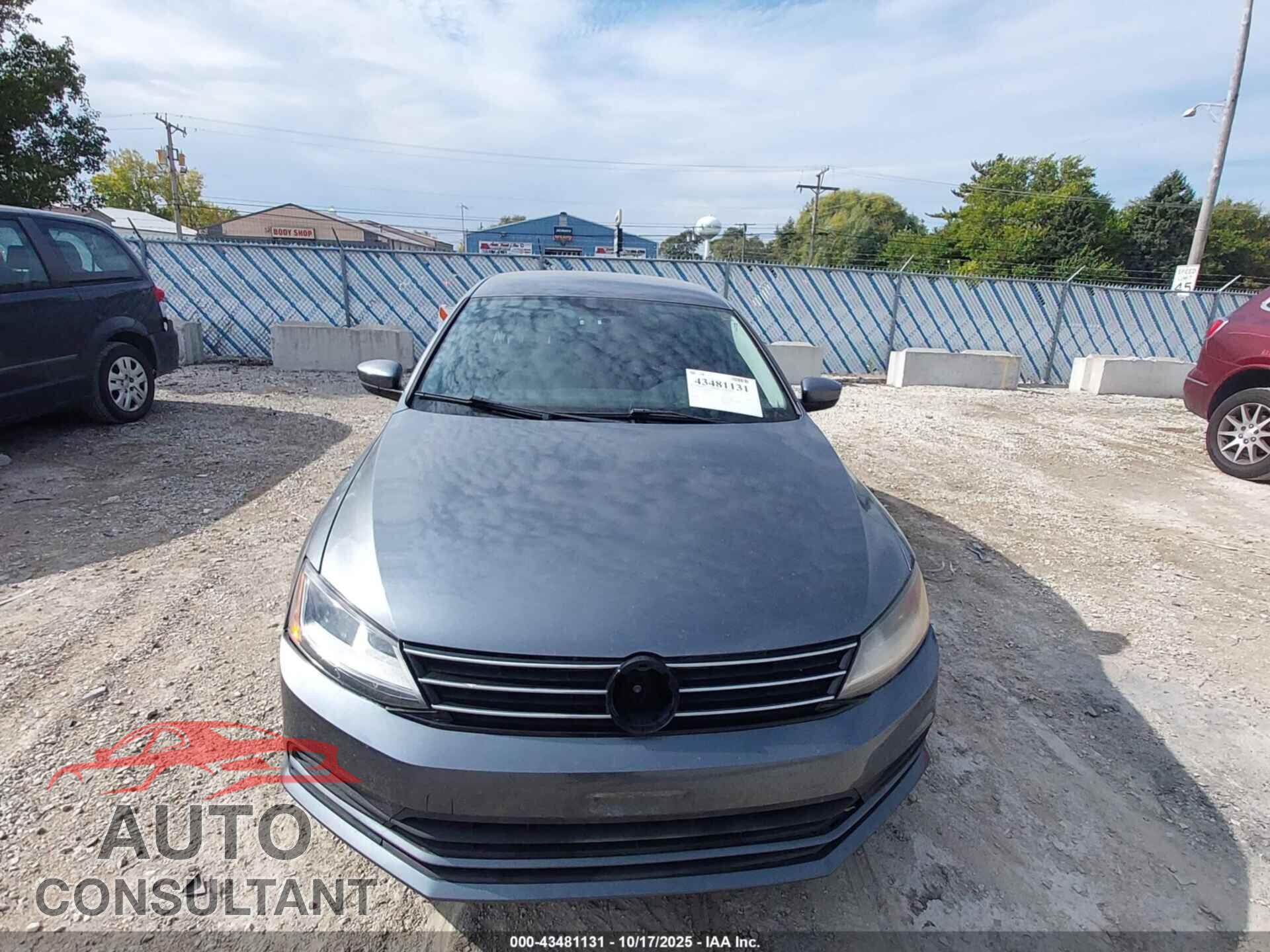 VOLKSWAGEN JETTA 2018 - 3VW2B7AJ3JM257295