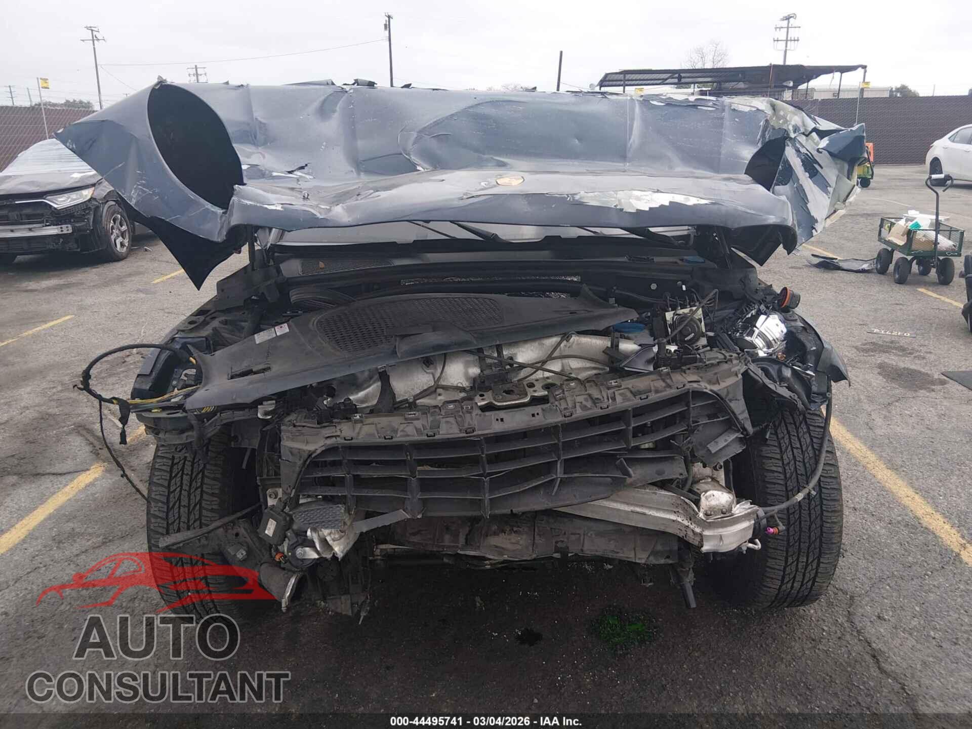 PORSCHE MACAN 2018 - WP1AA2A51JLB08181