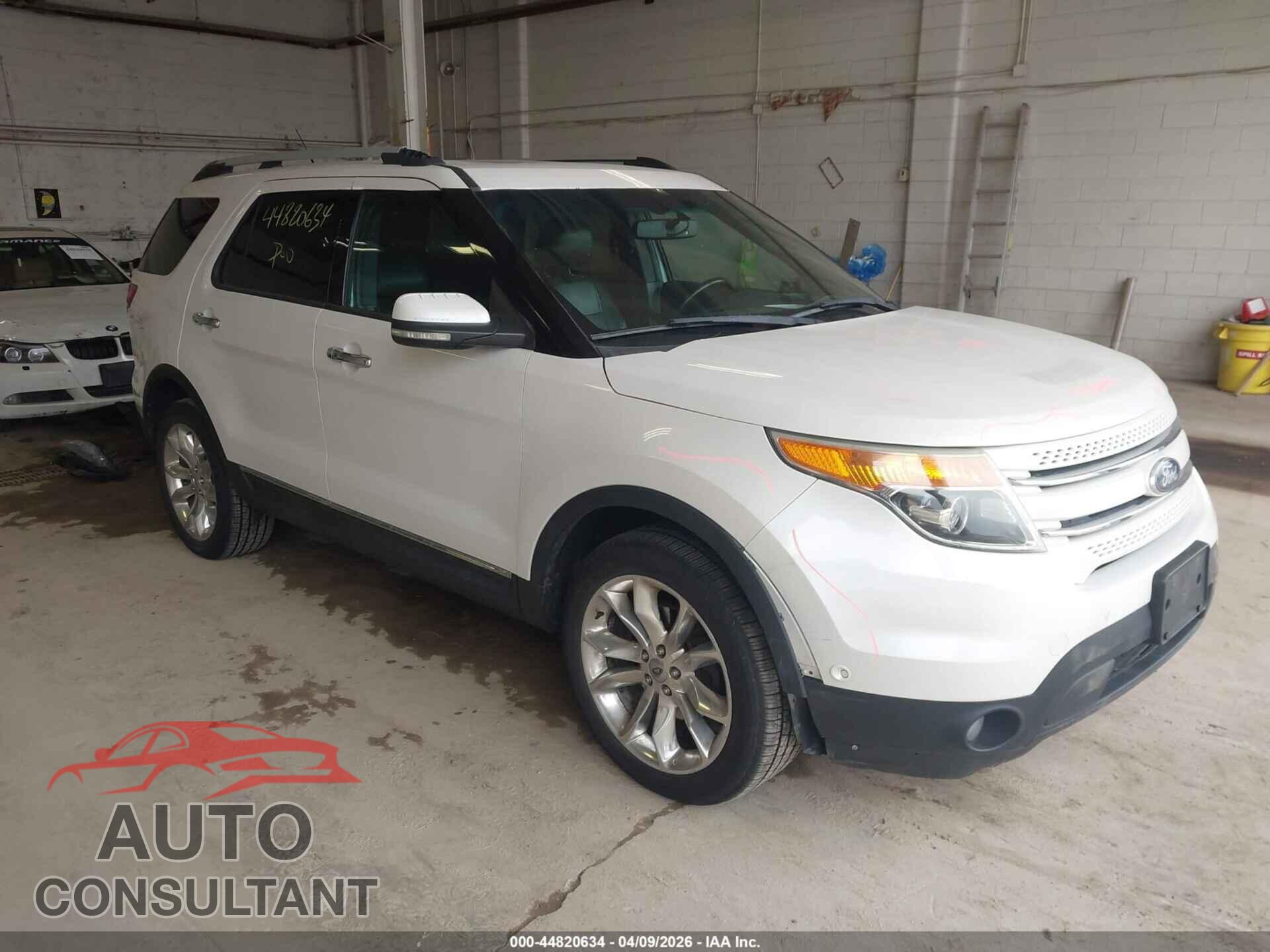 FORD EXPLORER 2011 - 1FMHK8F82BGA31992