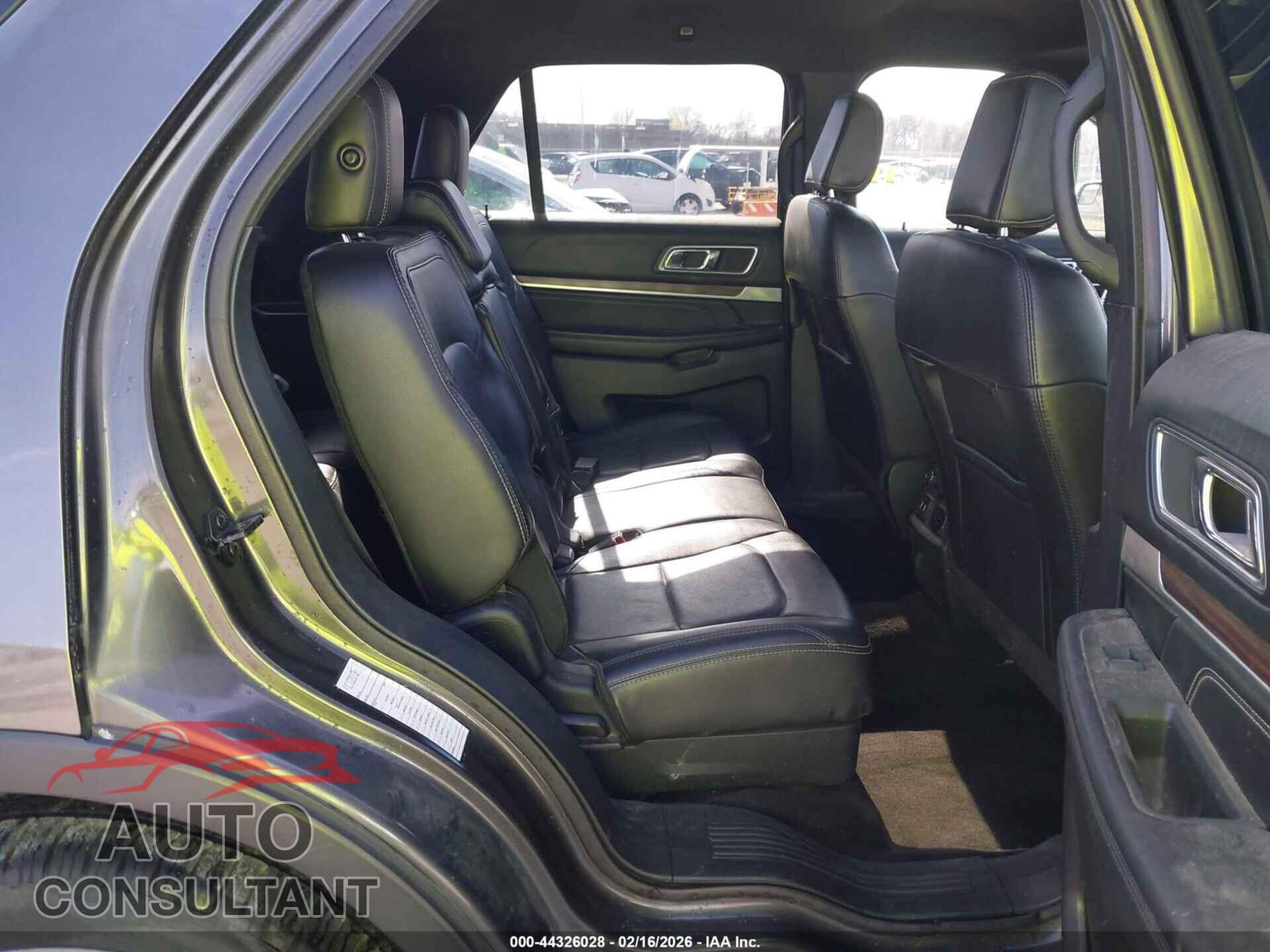 FORD EXPLORER 2018 - 1FM5K7F83JGB13631