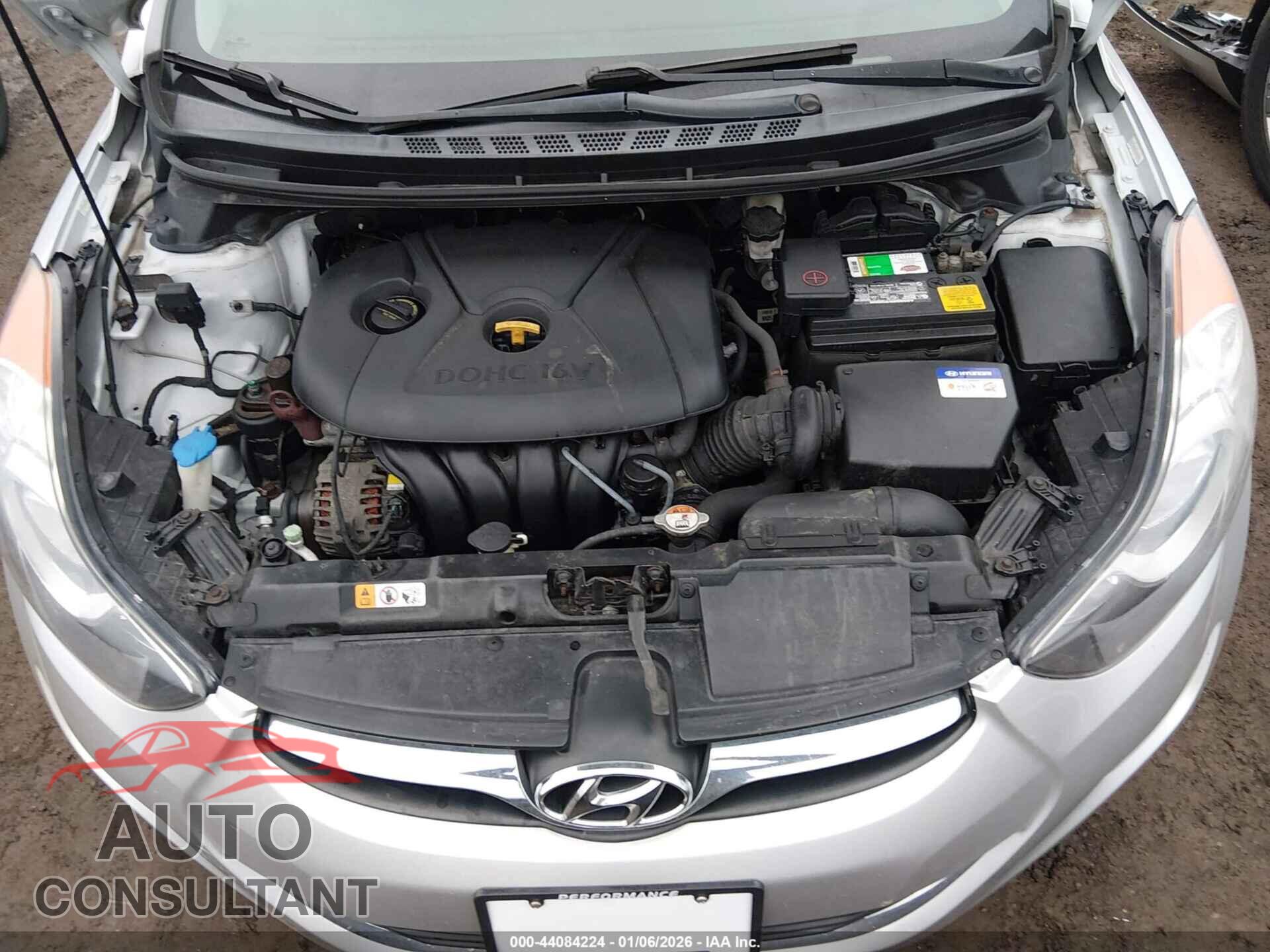 HYUNDAI ELANTRA 2013 - KMHDH4AE2DU645237