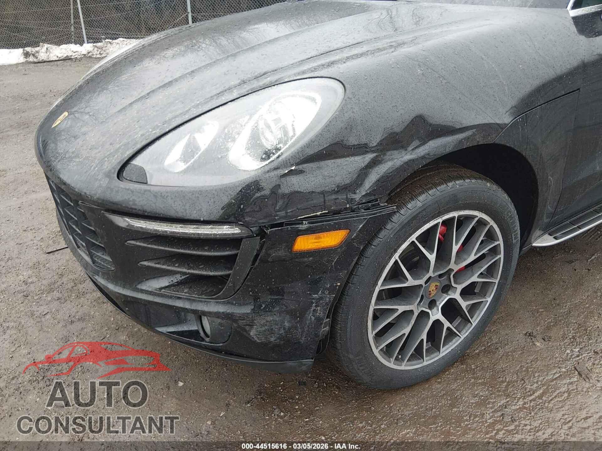 PORSCHE MACAN 2015 - WP1AB2A59FLB68441