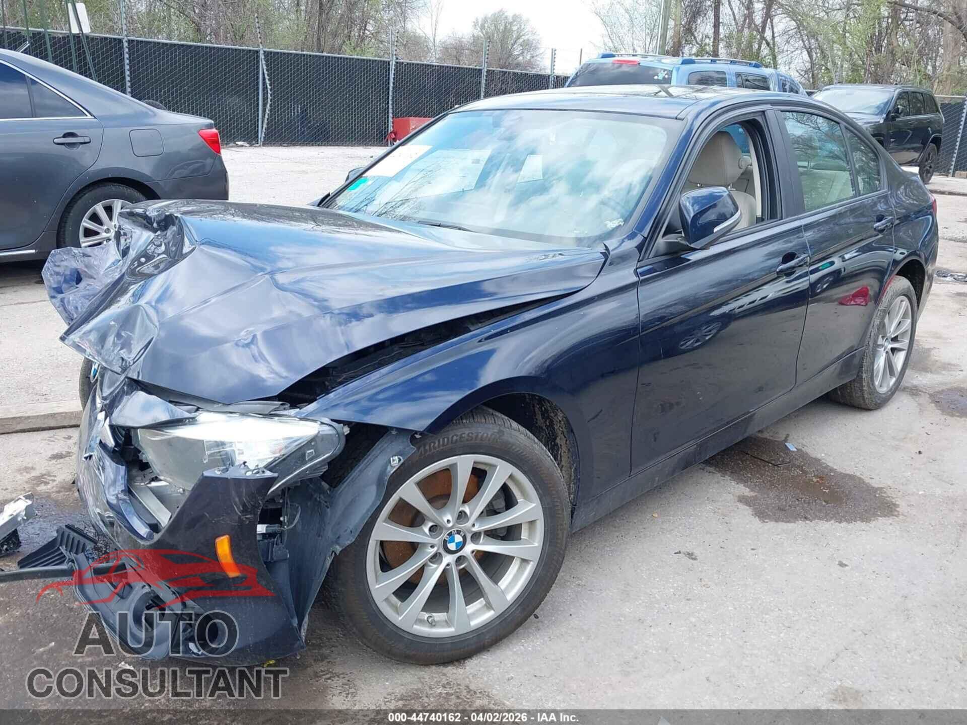 BMW 320I 2016 - WBA8E5G55GNU21547