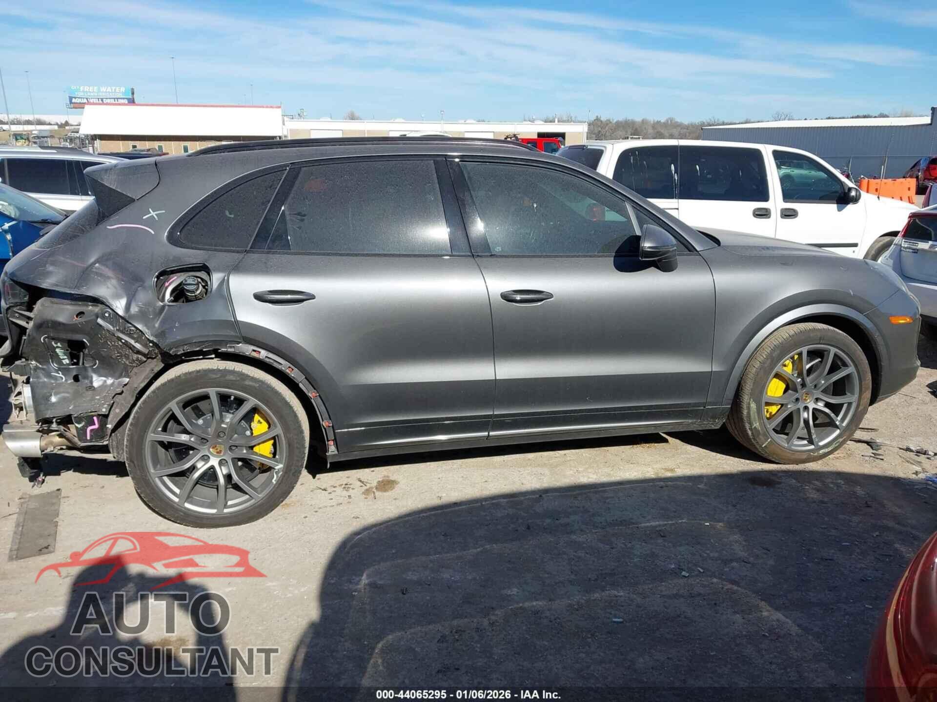 PORSCHE CAYENNE 2019 - WP1AF2AY5KDA80649